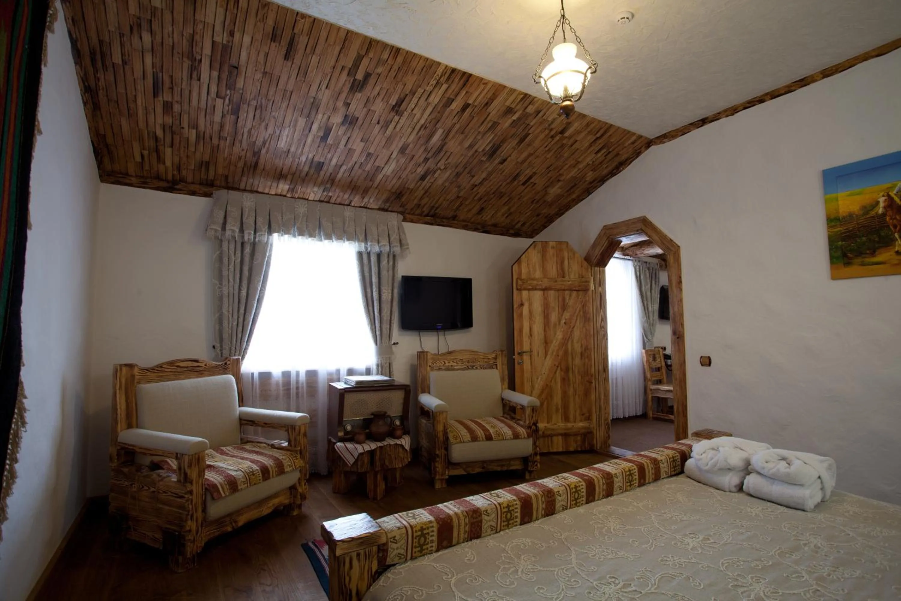 Photo of the whole room, Bed in Pidkova