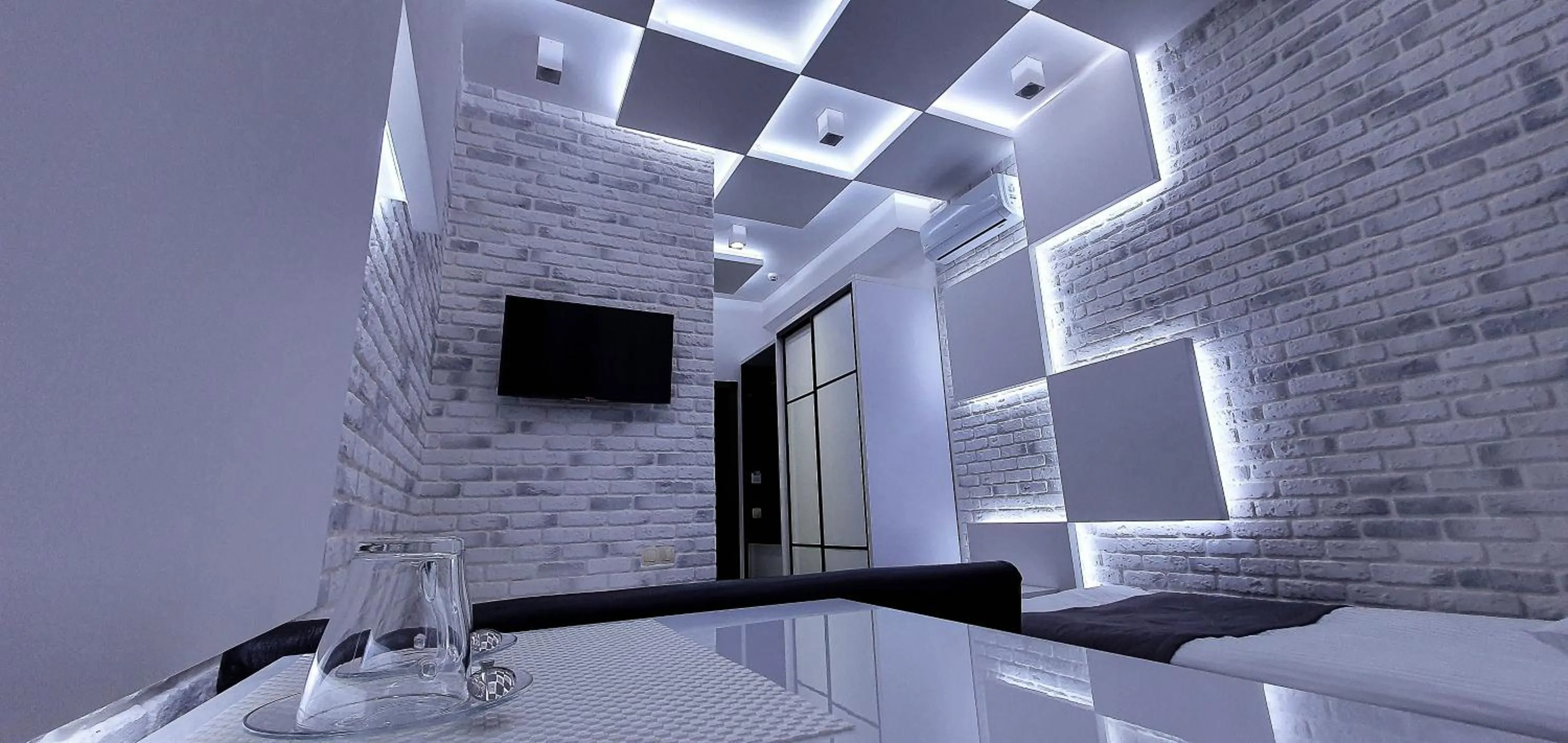 Photo of the whole room in Pidkova