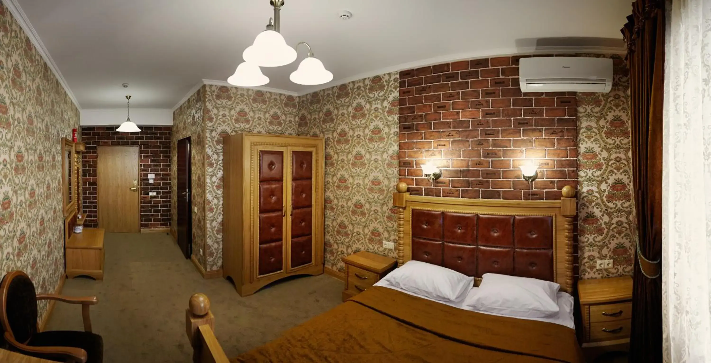 Superior Double or Twin Room - single occupancy in Pidkova Superior Double or Twin Room - single occupancy in Pidkova