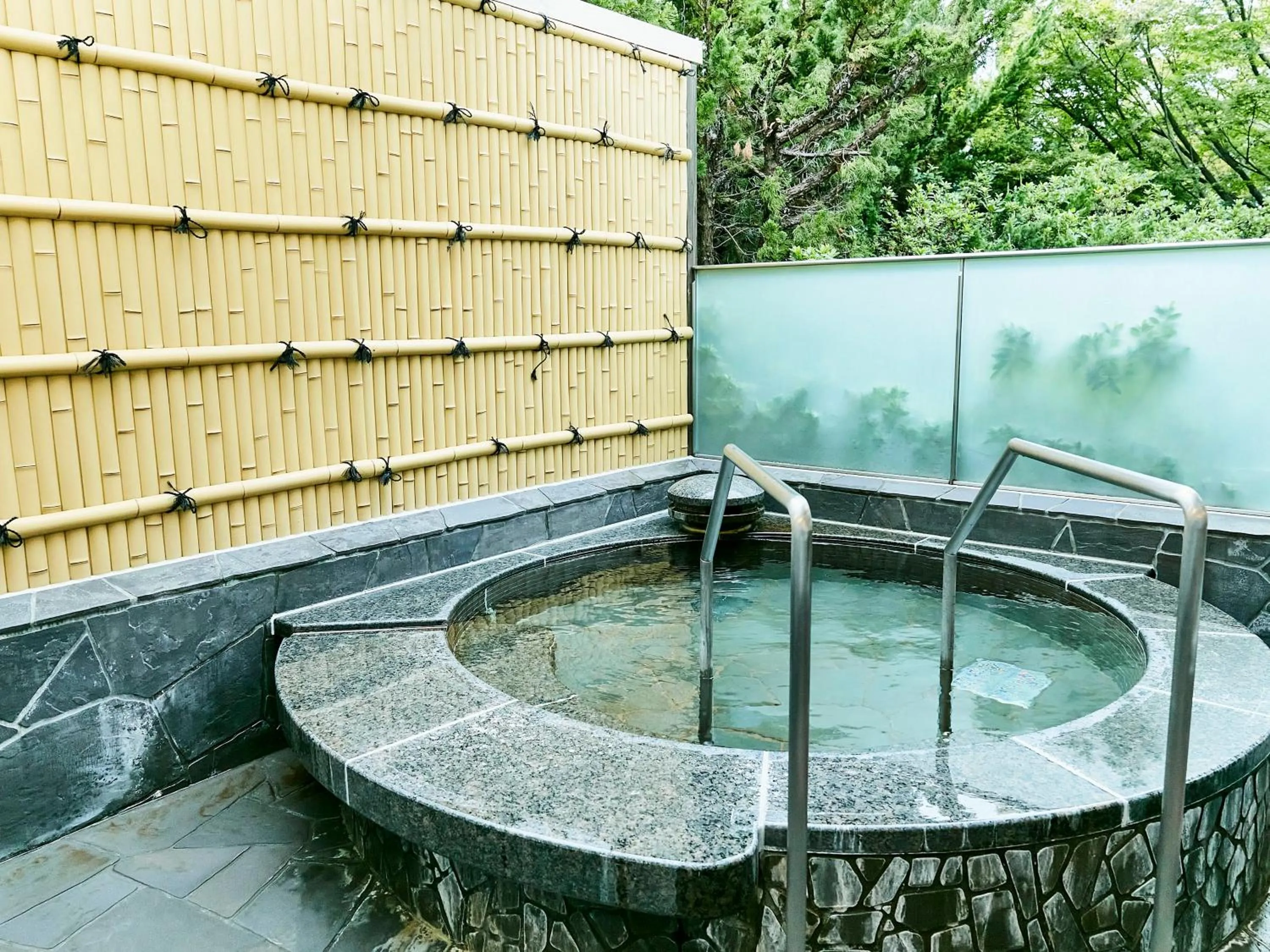 Hot Spring Bath in KAMENOI HOTEL Hikone