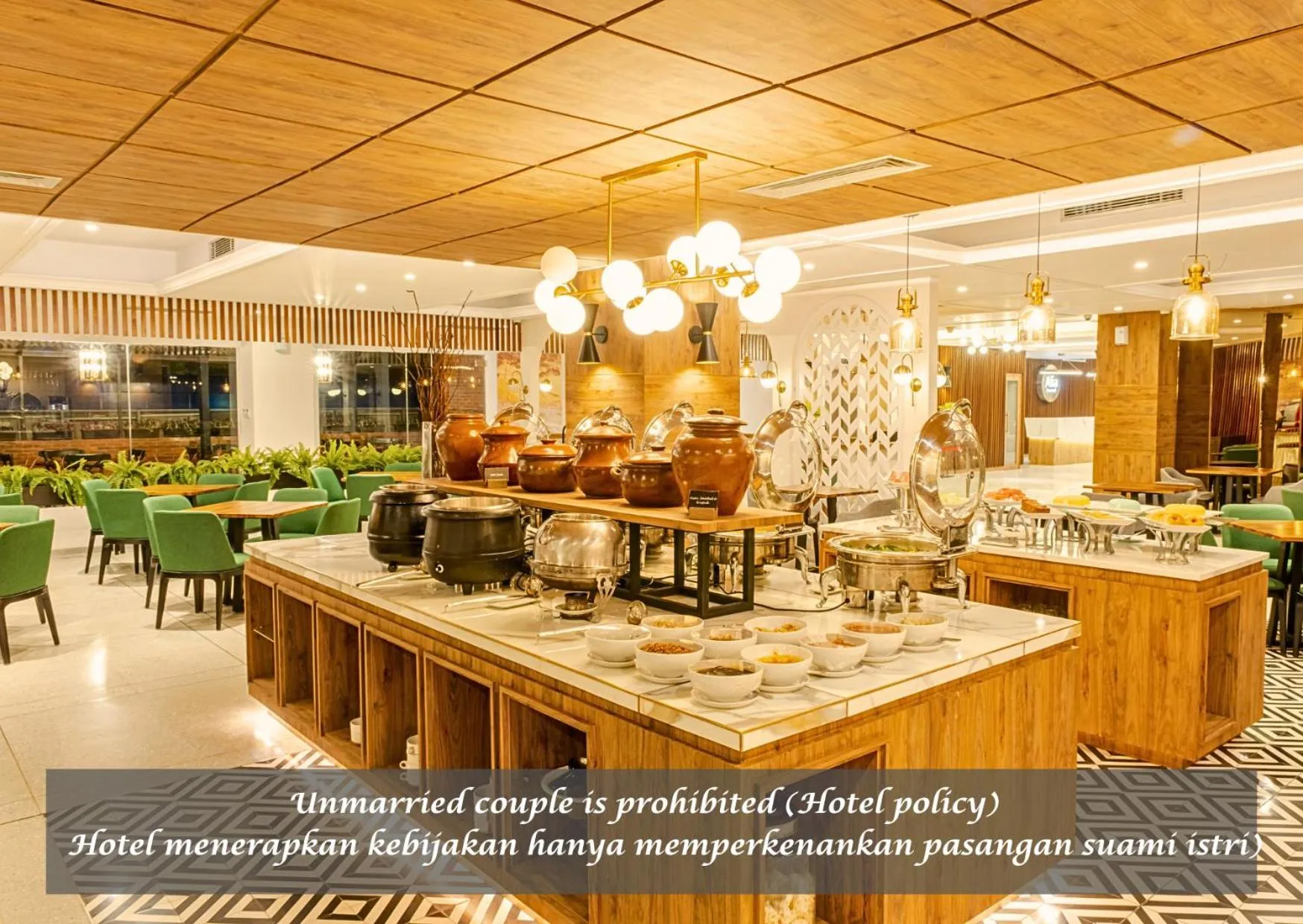 Restaurant/places to eat in Hotel Gren Alia Cikini