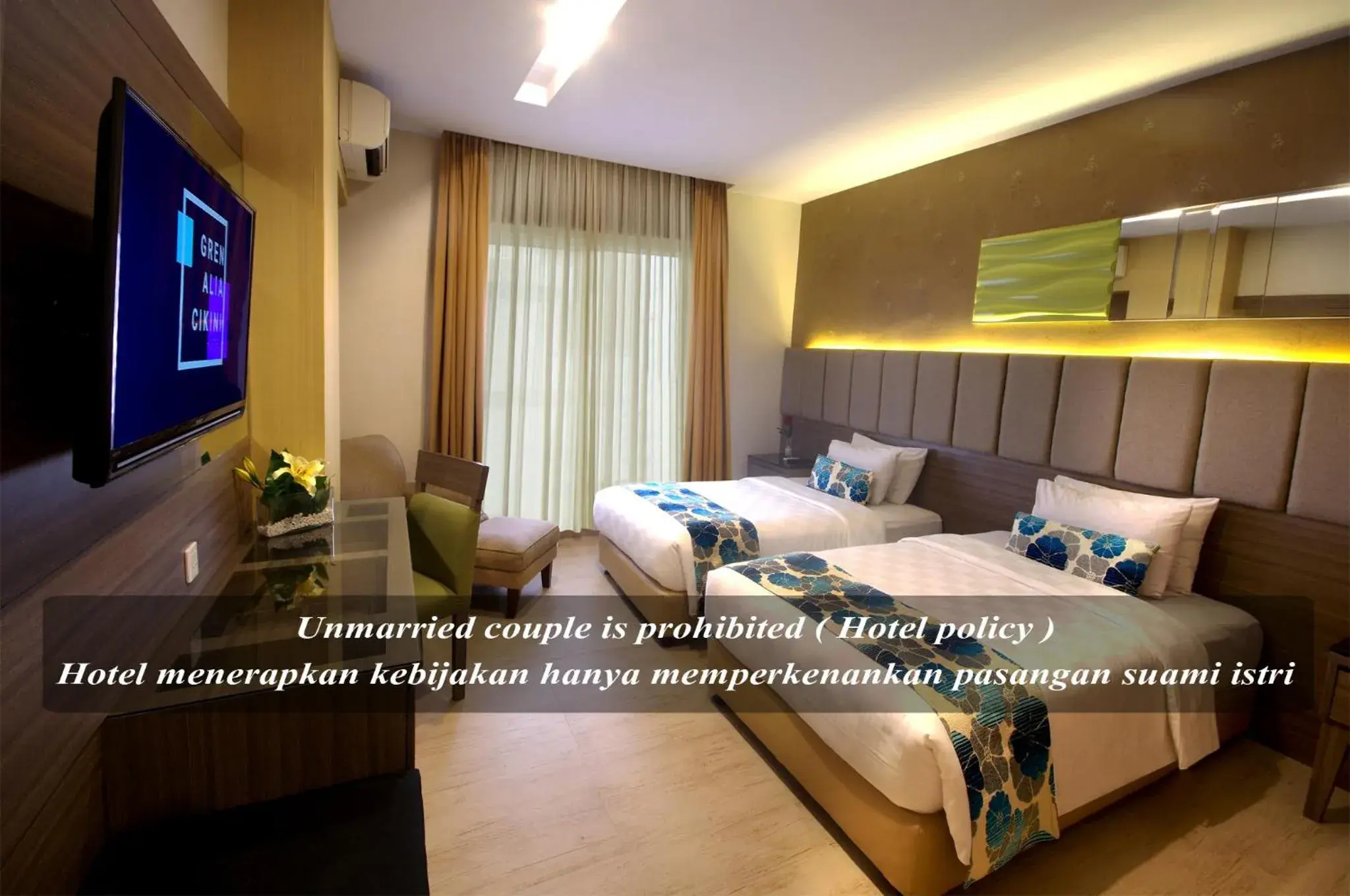 Deluxe Twin Room in Hotel Gren Alia Cikini Deluxe Twin Room in Hotel Gren Alia Cikini