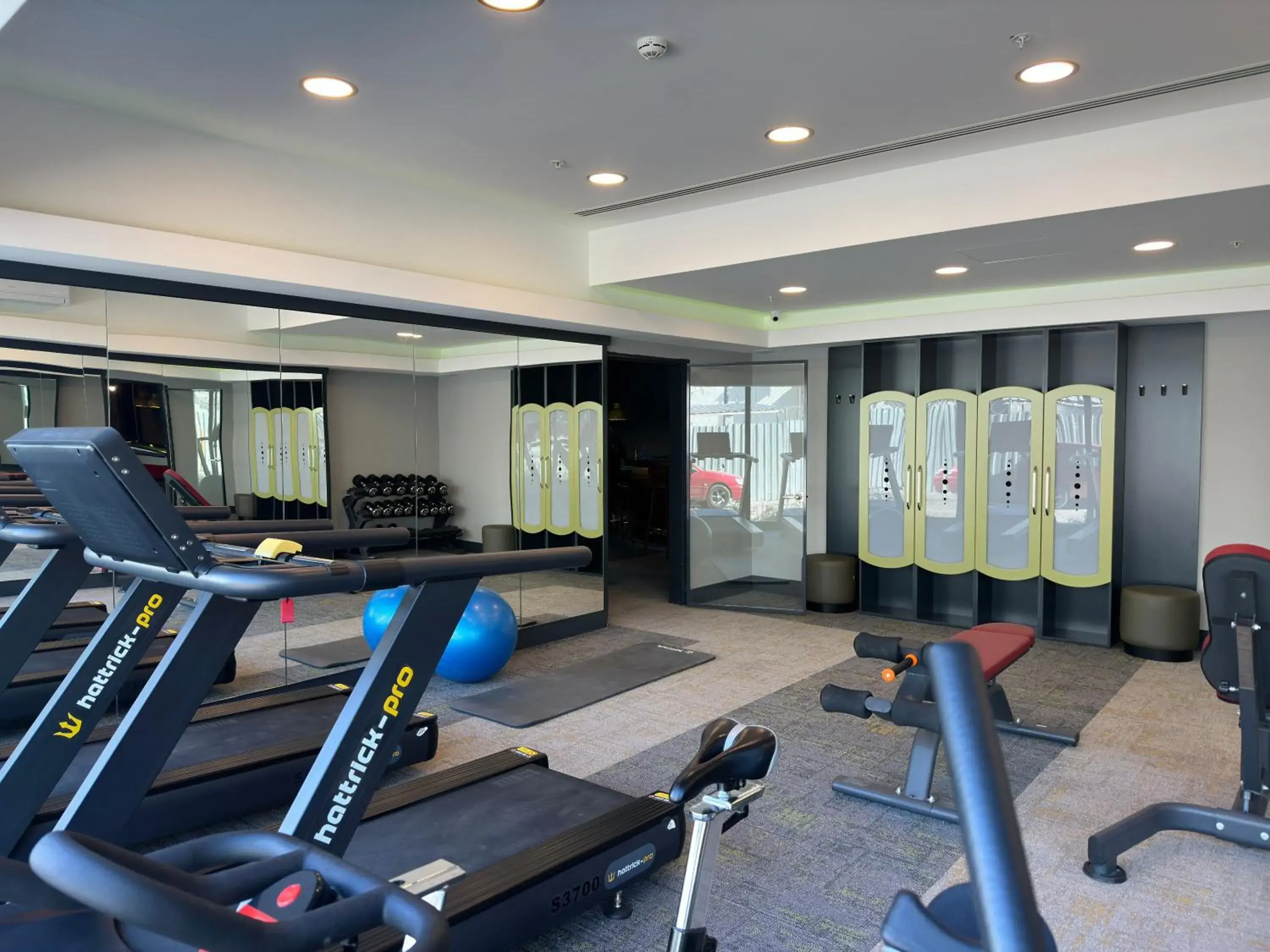 Fitness centre/facilities in Tryp by Wyndham Istanbul Topkapi Fitness centre/facilities in Tryp by Wyndham Istanbul Topkapi