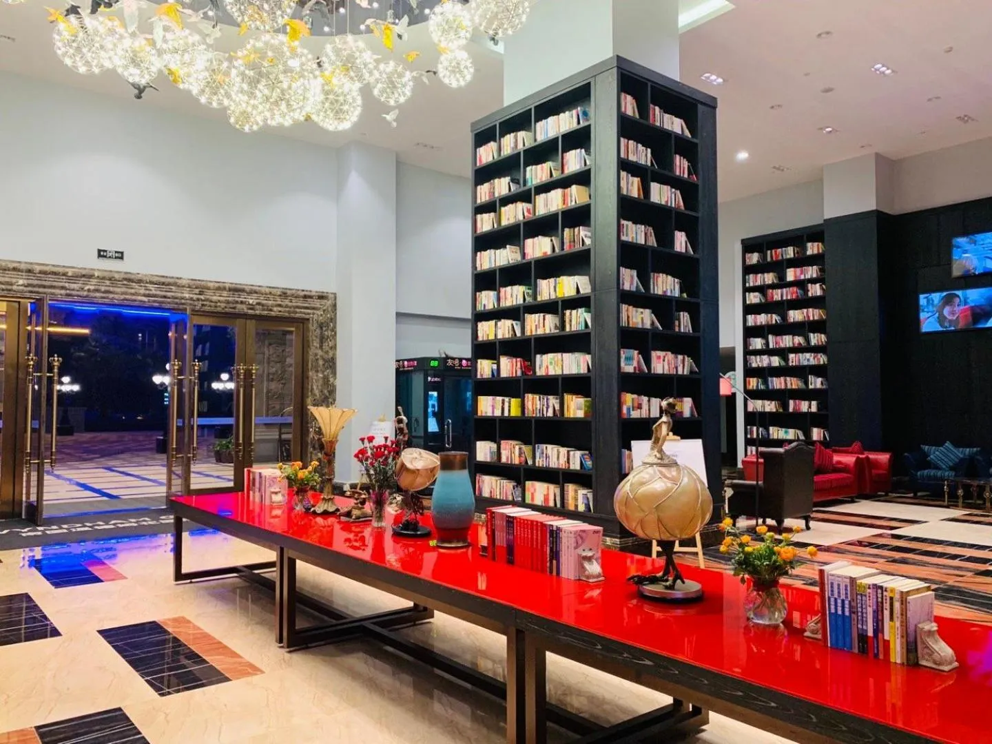 Communal lounge/ TV room in Wyndham Garden Wenchang Nanguo