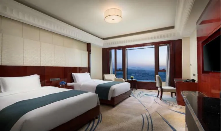 Bed in Wyndham Zhuji West