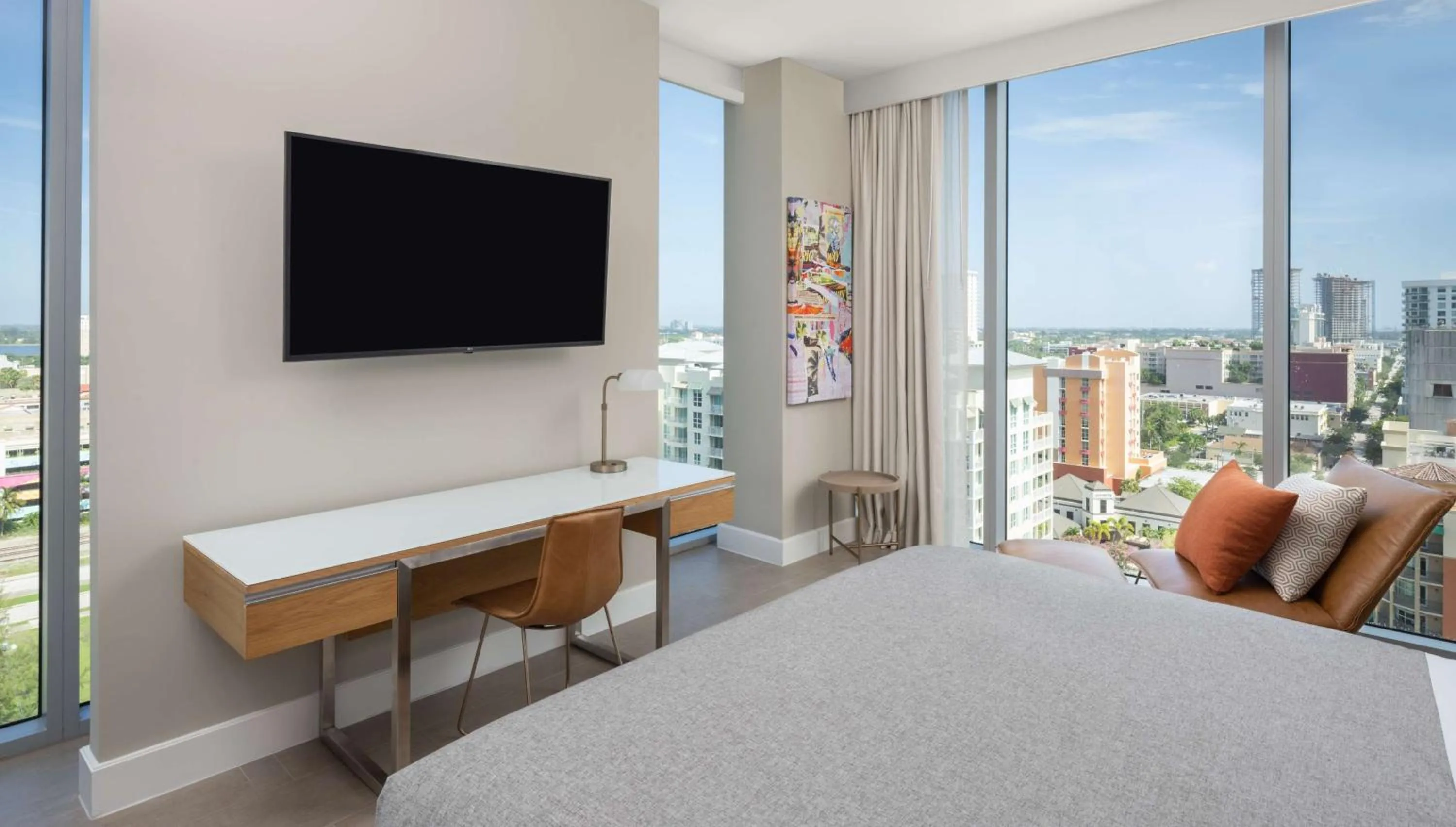 Bedroom, Bed in Canopy West Palm Beach - Downtown