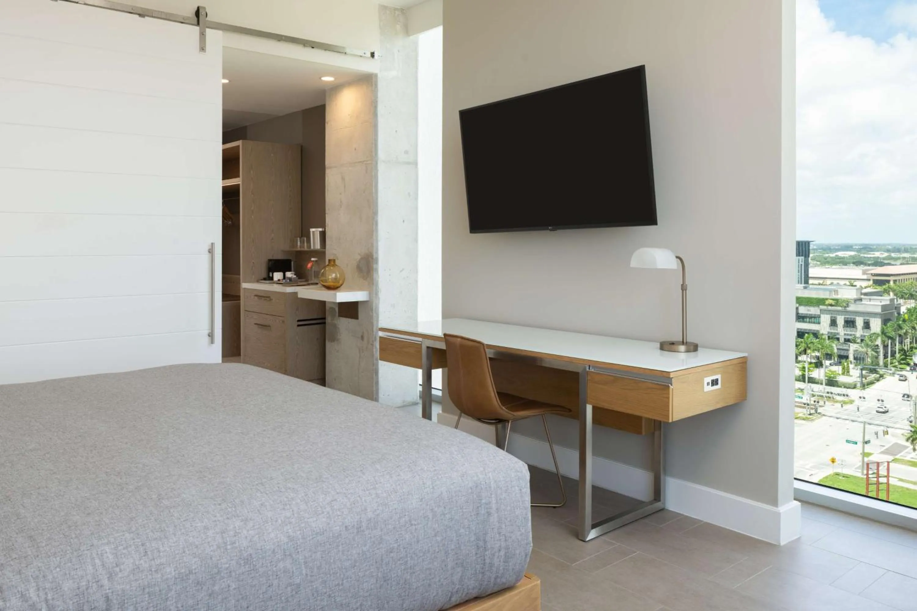 Bedroom, Bed in Canopy West Palm Beach - Downtown