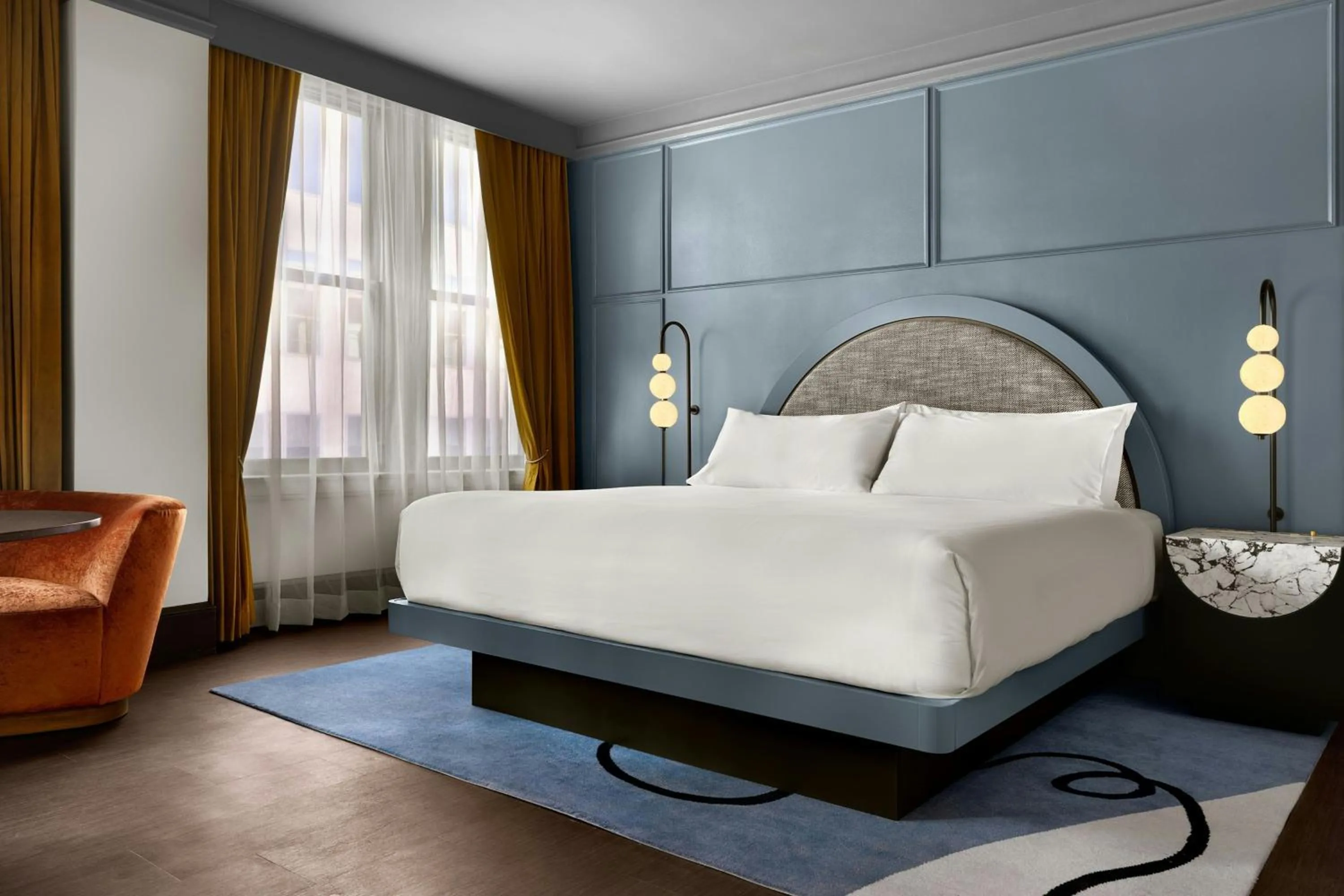 Photo of the whole room, Bed in The Gunter Hotel San Antonio Riverwalk