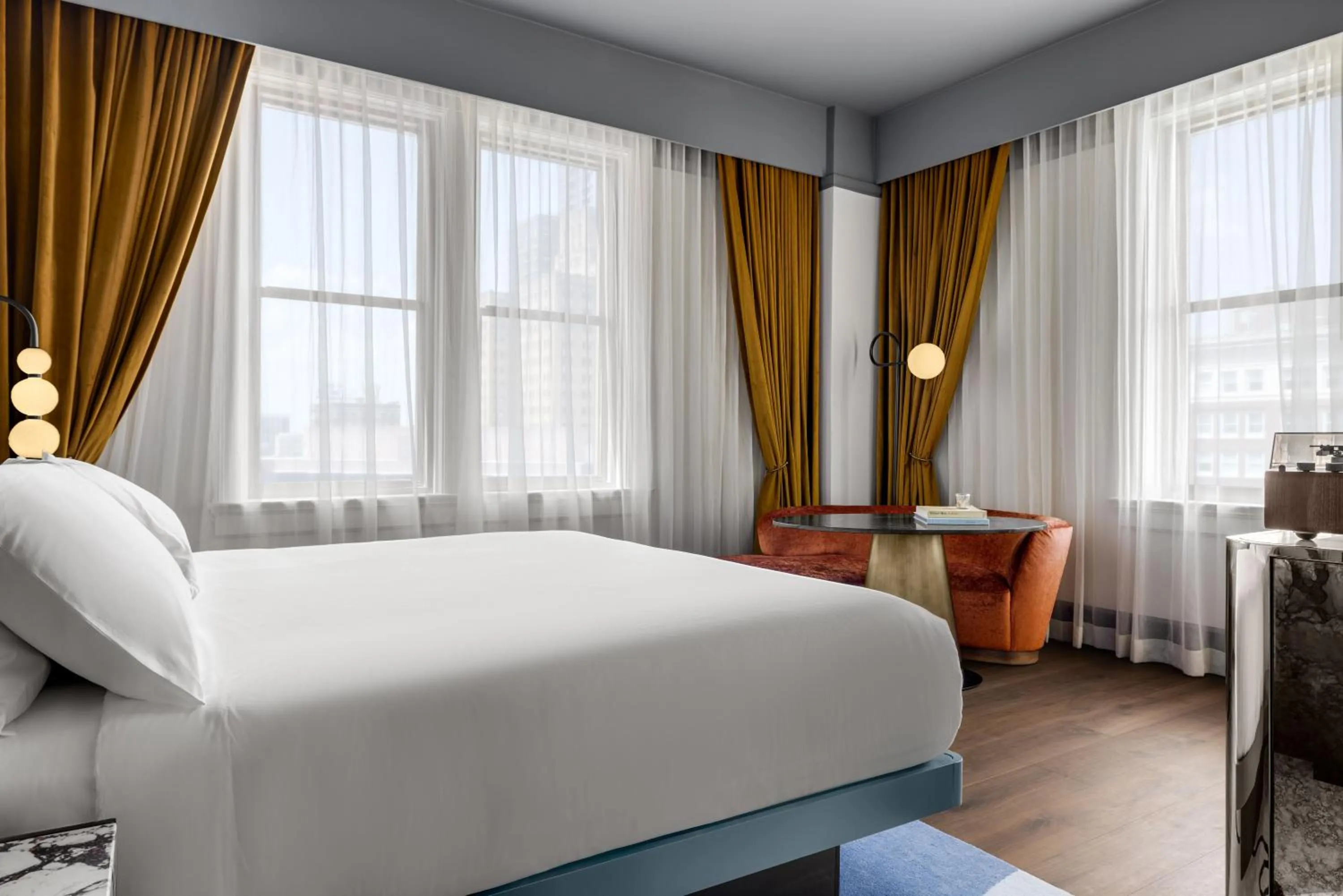 Bed in The Gunter Hotel San Antonio Riverwalk