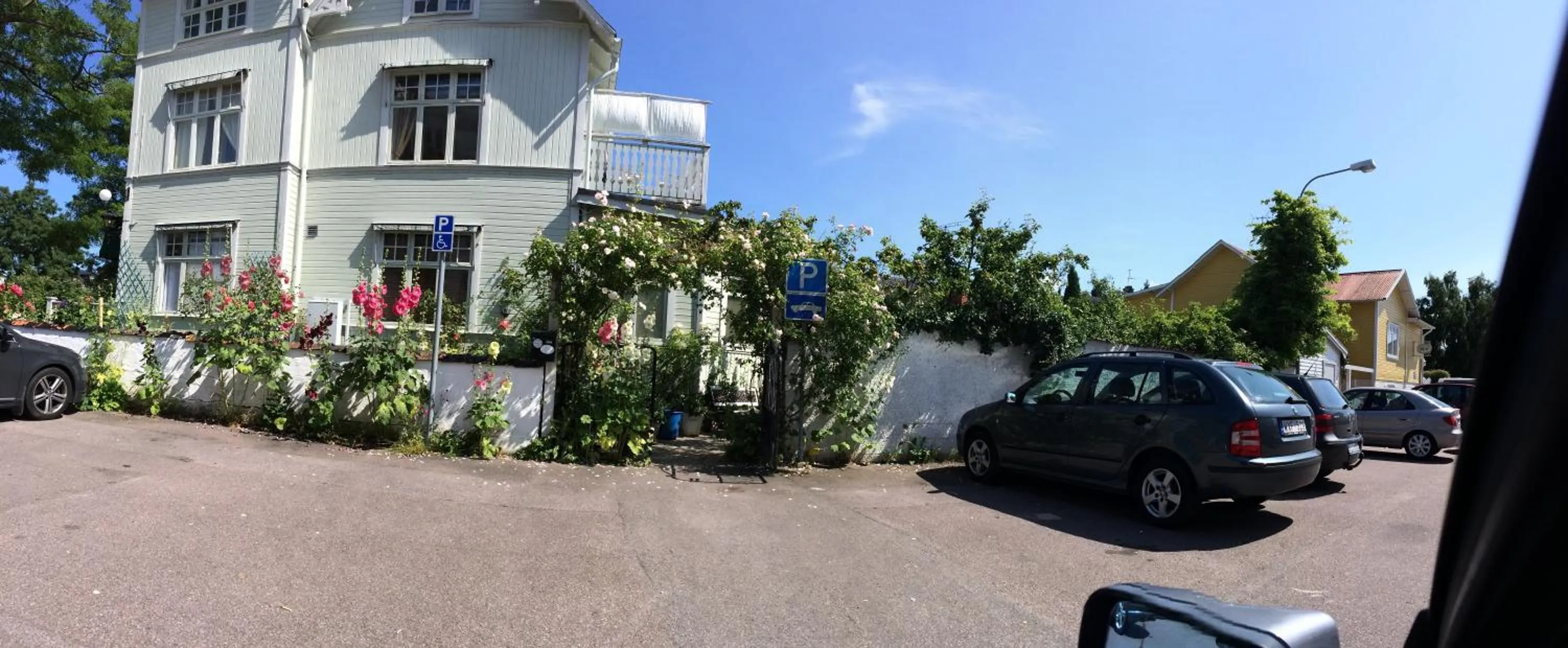 Facade/entrance in Villa Verdi