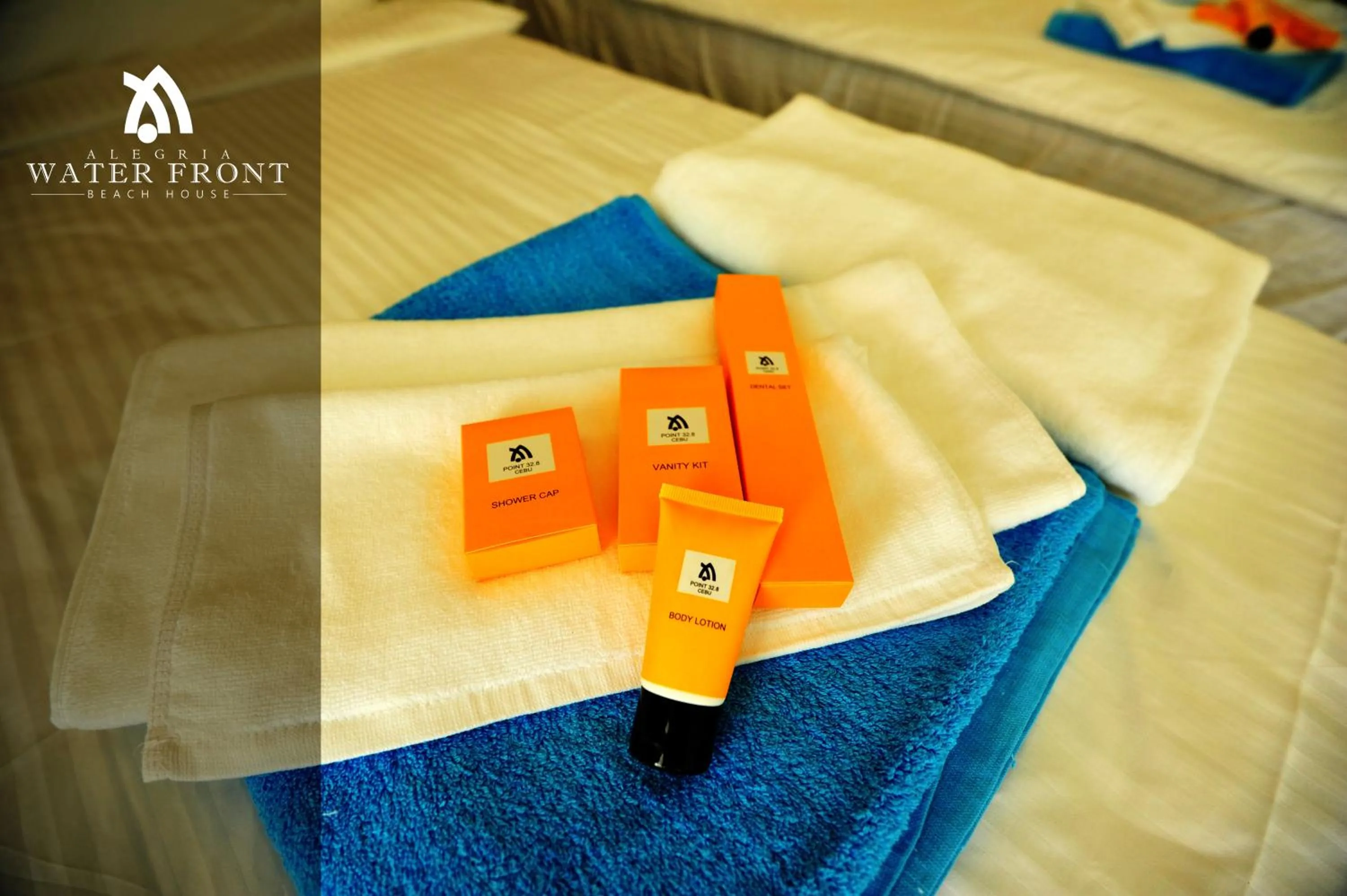 Bed in Alegria Water Front Beach House