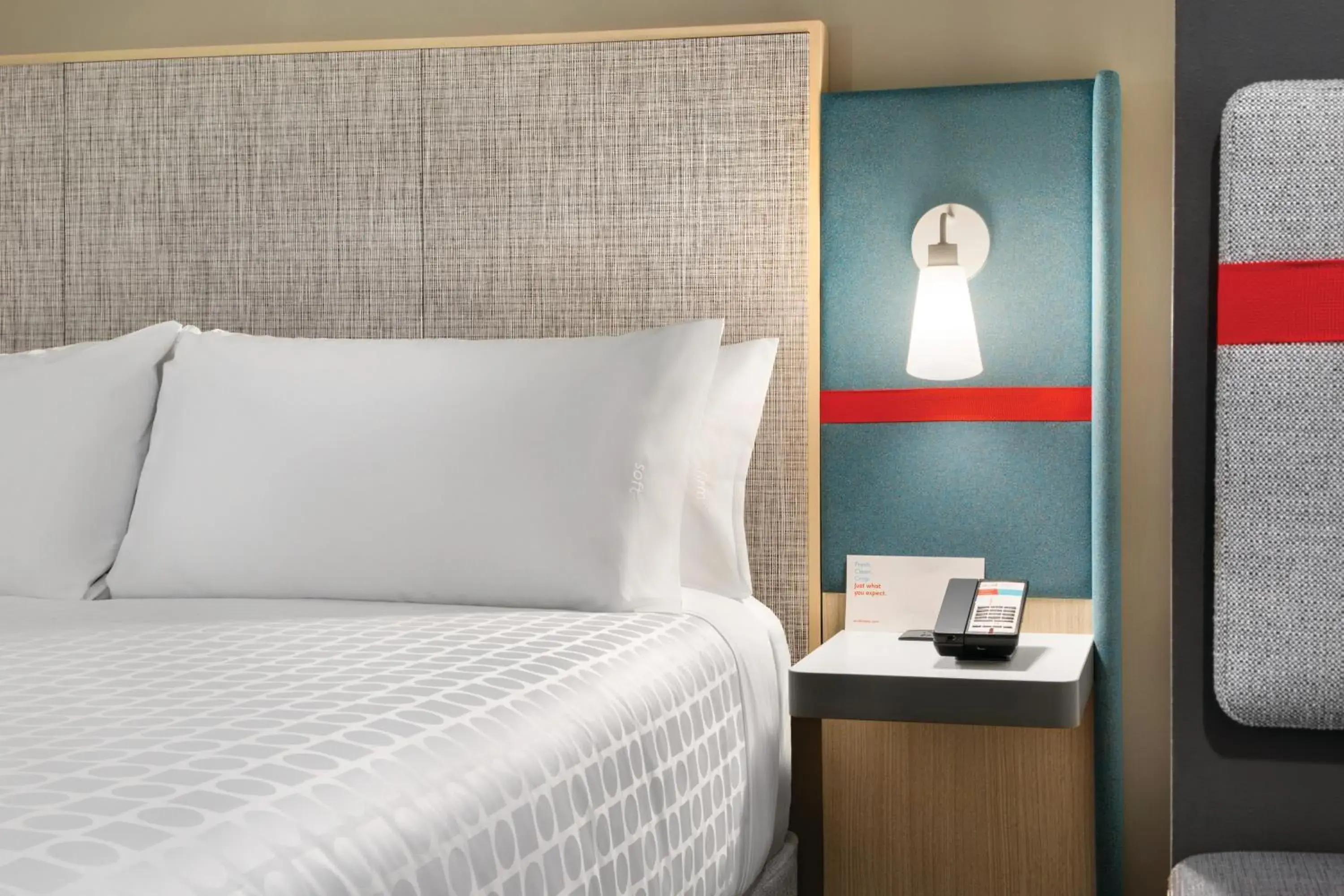 Bed in avid hotels - Orlando International Airport by IHG Bed in avid hotels - Orlando International Airport by IHG