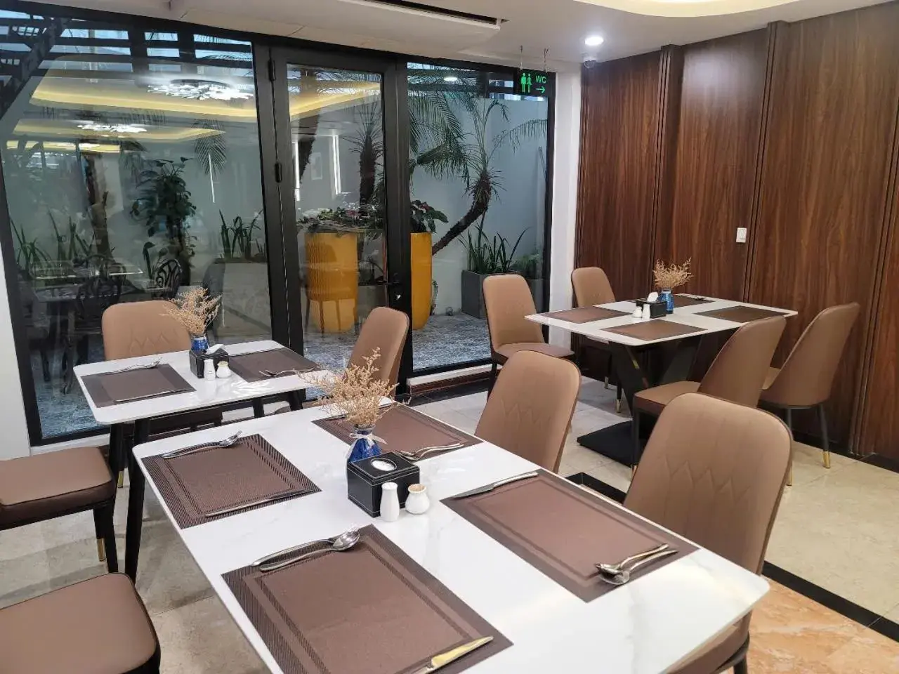 Restaurant/places to eat in Luxor Boutique Hotel Restaurant/places to eat in Luxor Boutique Hotel