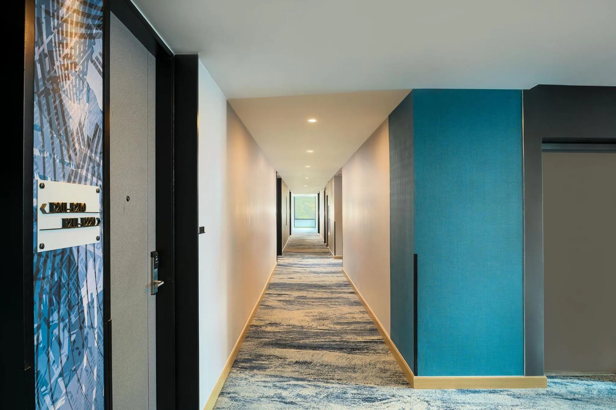 Property building in Holiday Inn & Suites Siracha Laemchabang by IHG