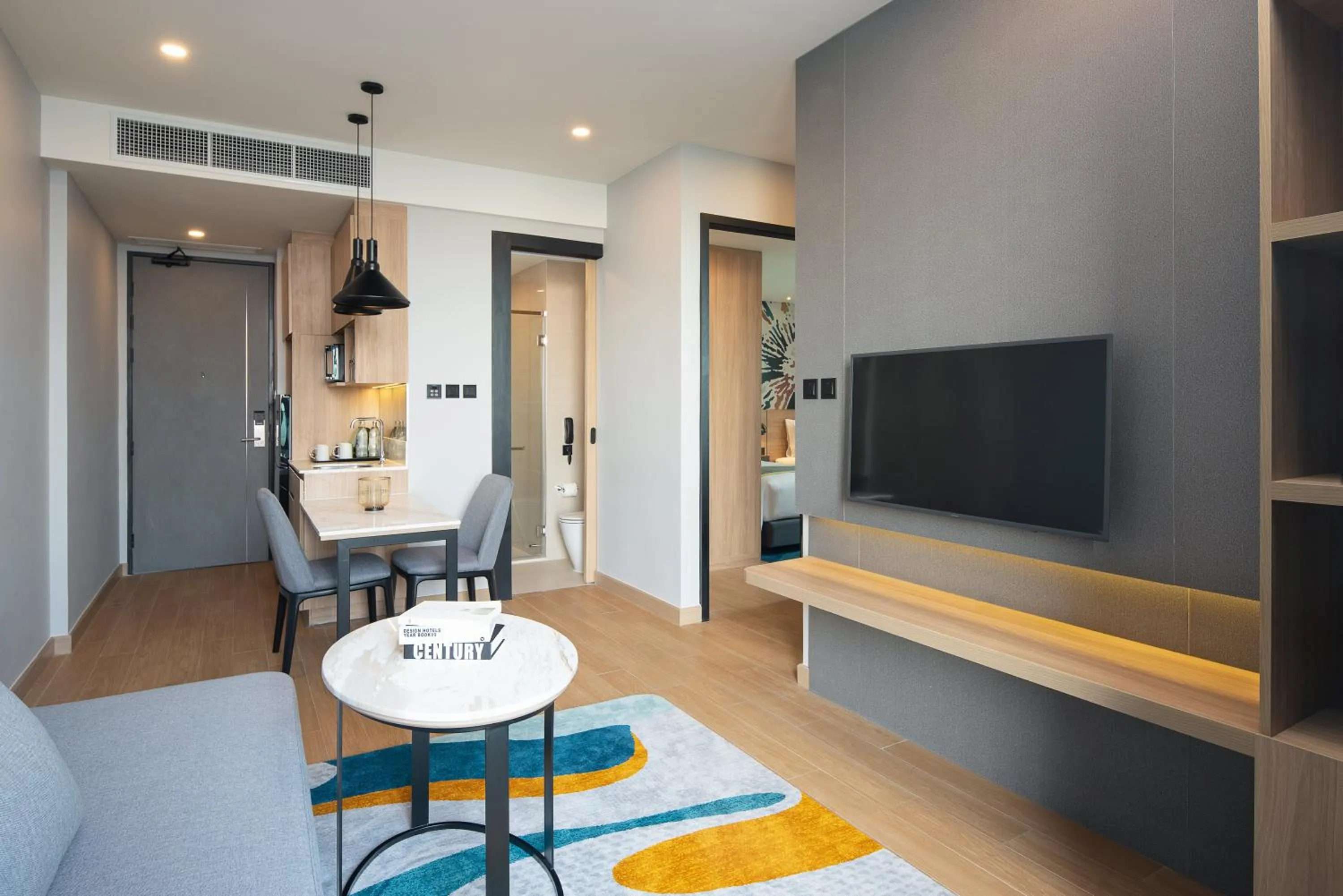 Photo of the whole room in Holiday Inn & Suites Siracha Laemchabang by IHG