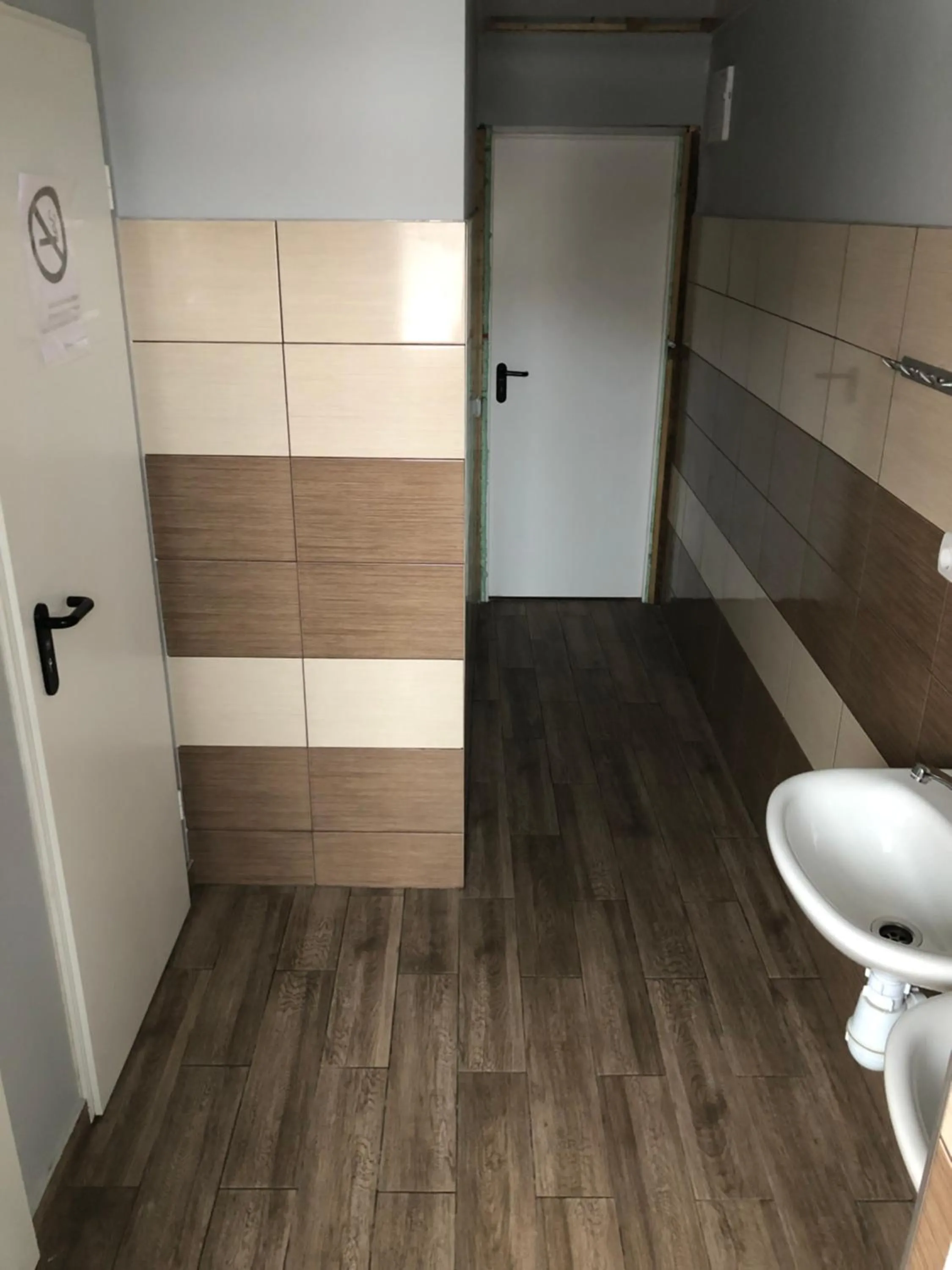 Bathroom in Hostel Laurita