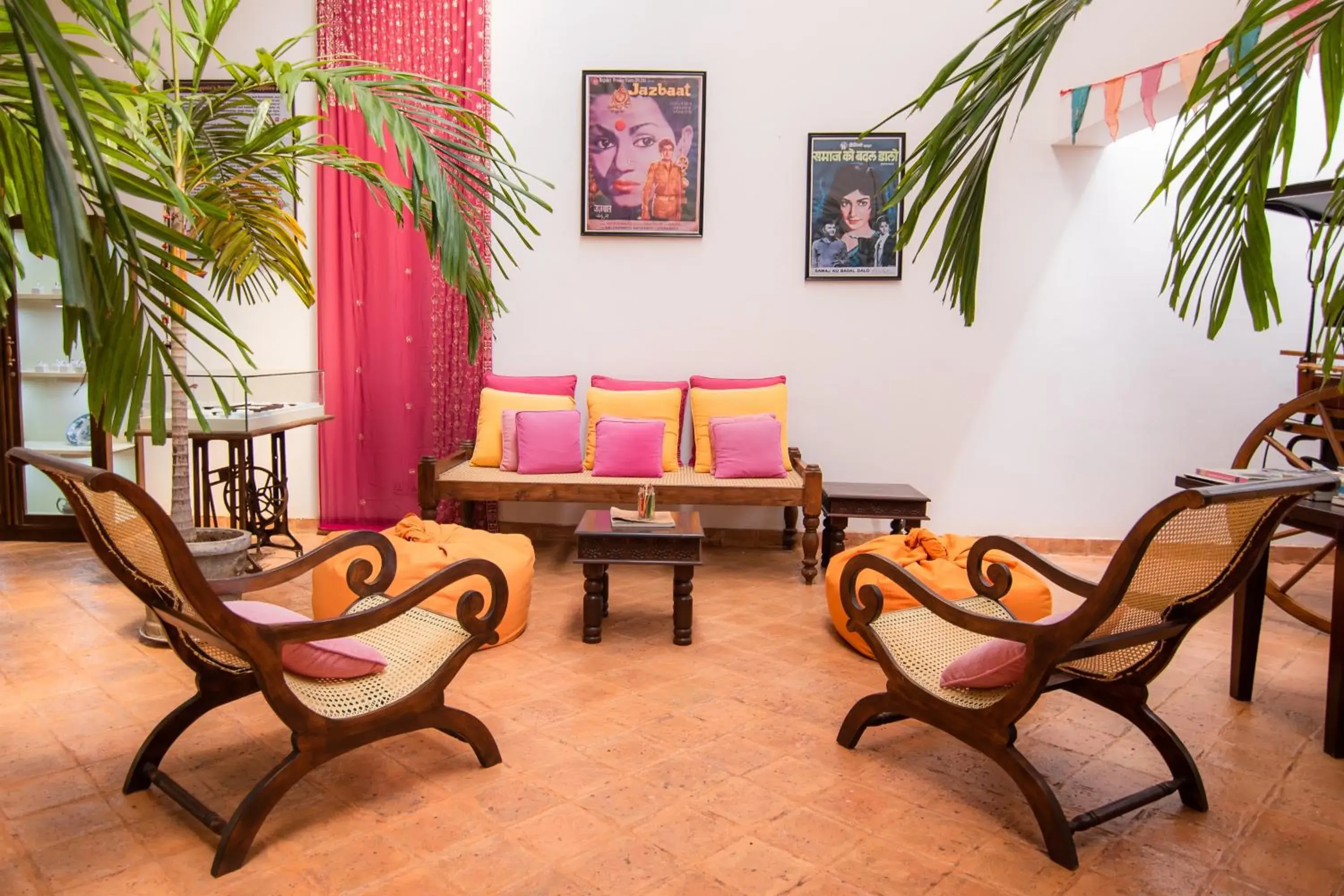 Living room in Mango House - Galle Fort Living room in Mango House - Galle Fort
