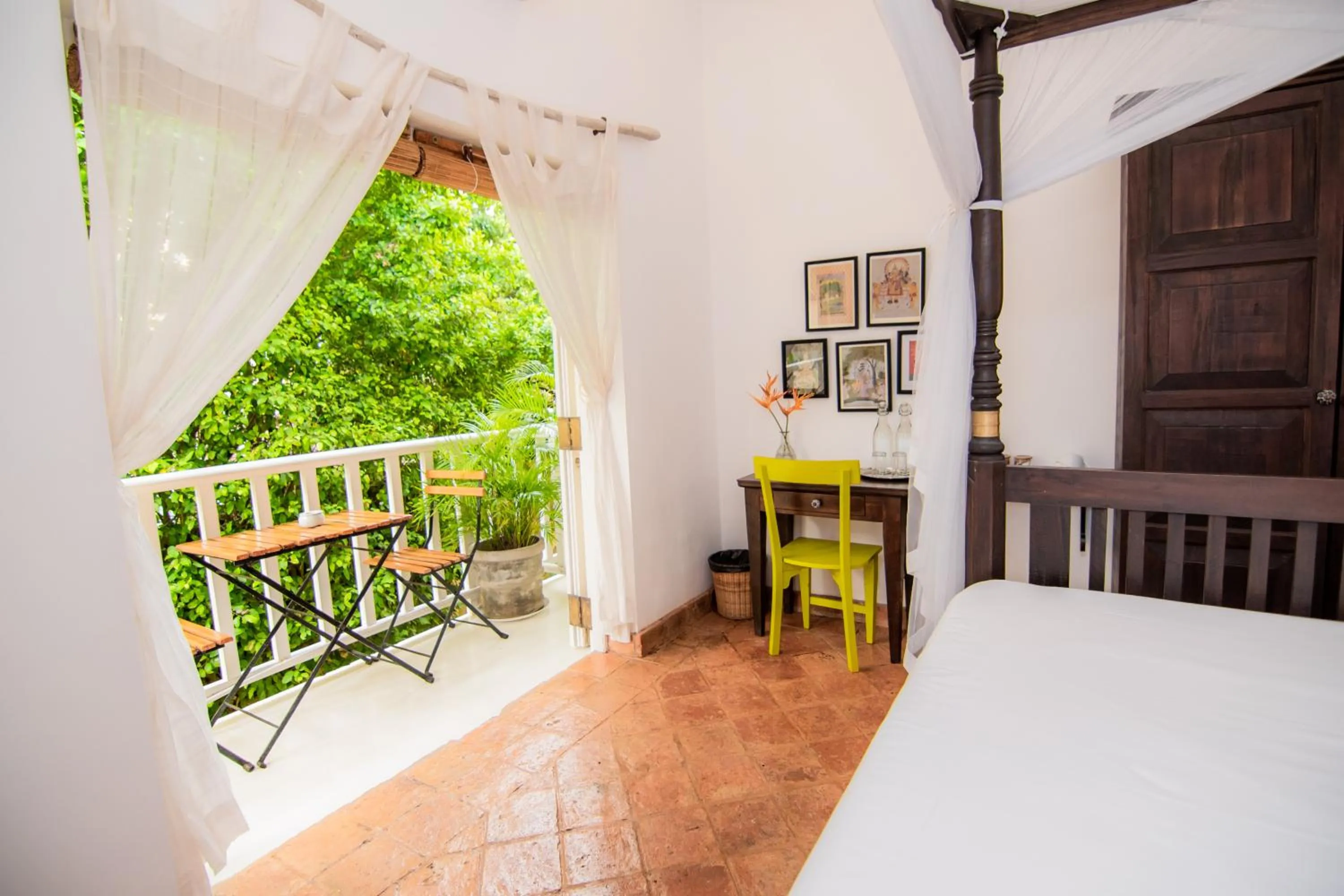 Balcony/Terrace, Bed in Mango House - Galle Fort
