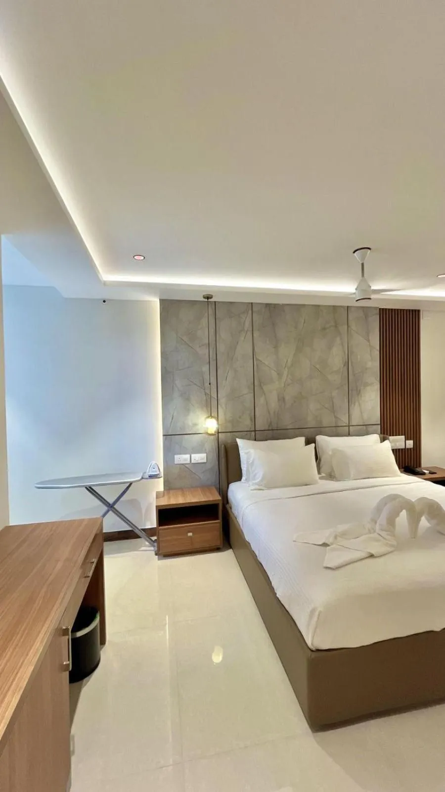 Bed in Hotel Pearl Palace