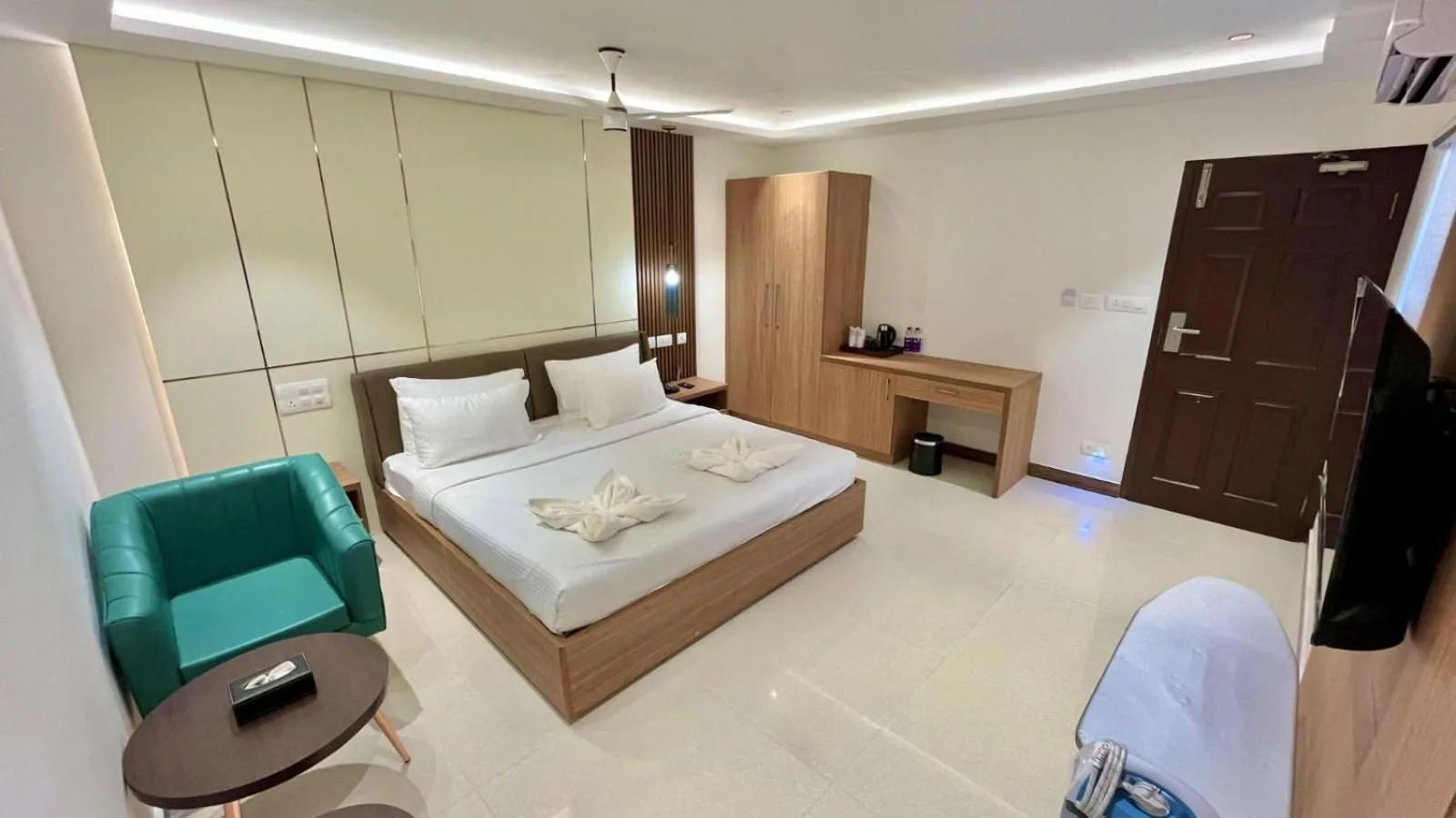 Bed in Hotel Pearl Palace