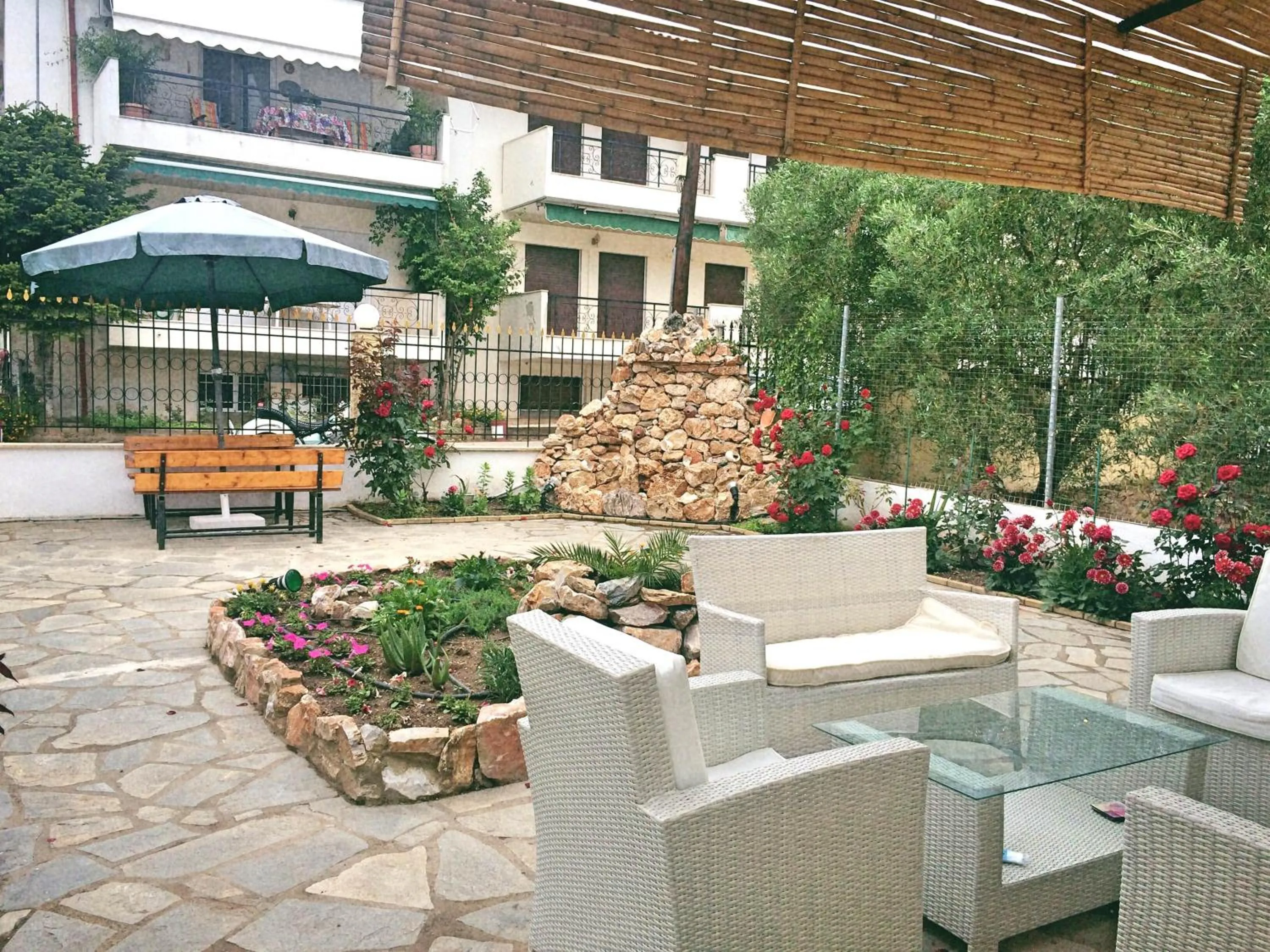 Facade/entrance in Anna Christina Apartments