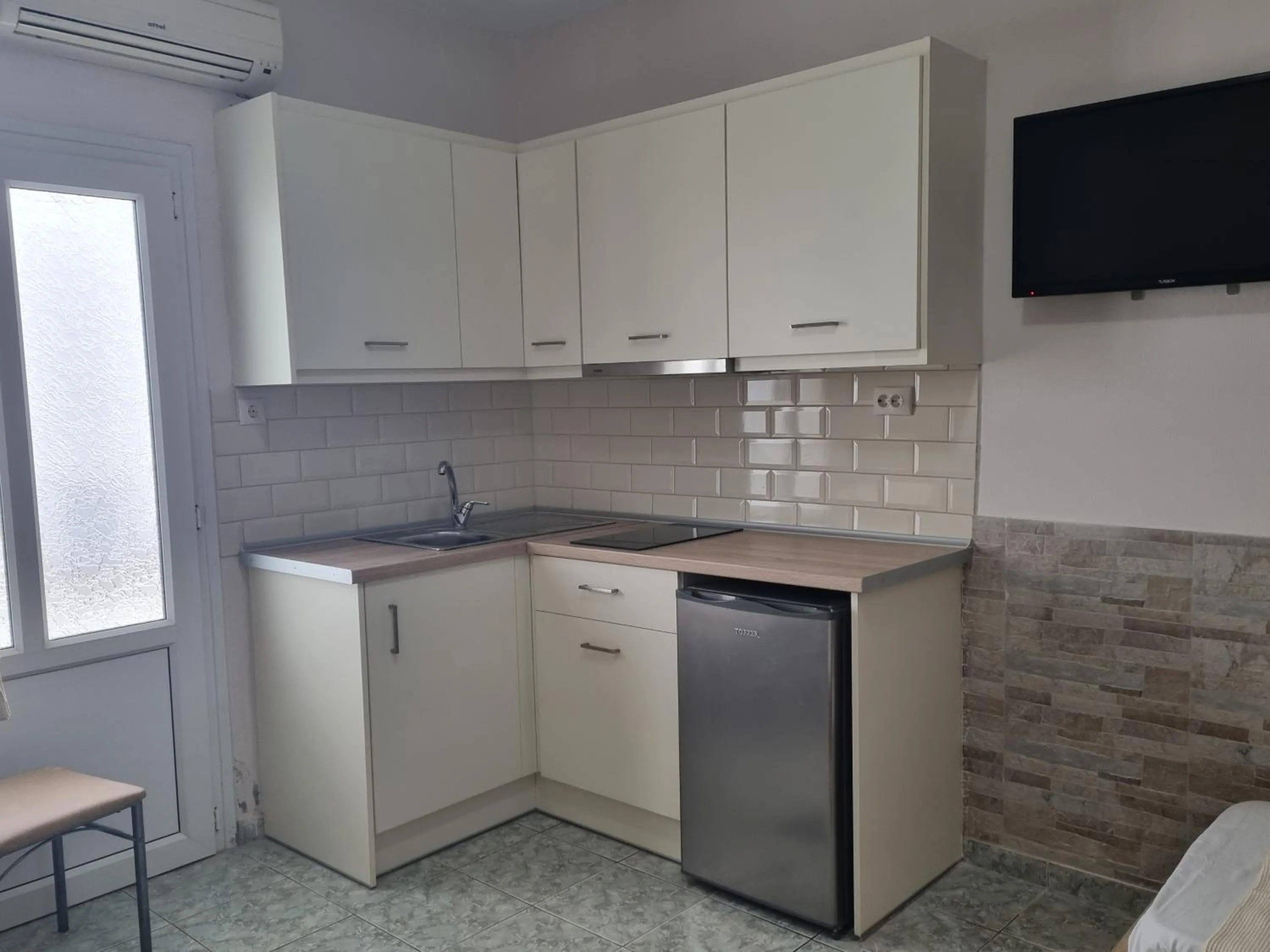 Kitchen or kitchenette in Anna Christina Apartments