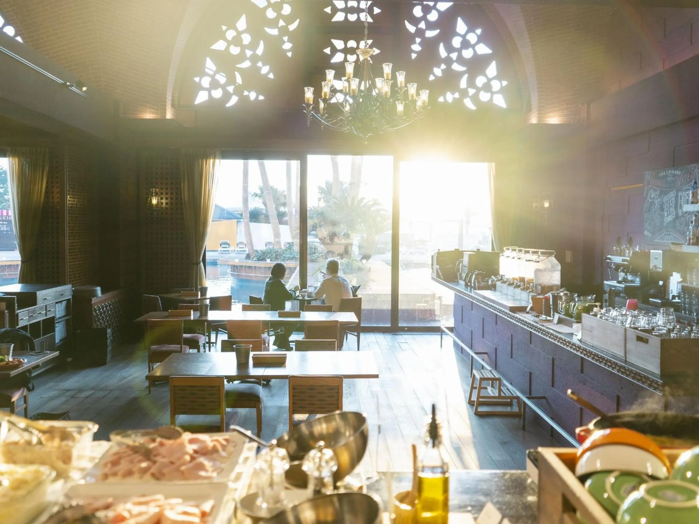 Restaurant/places to eat in The Luigans Spa and Resort