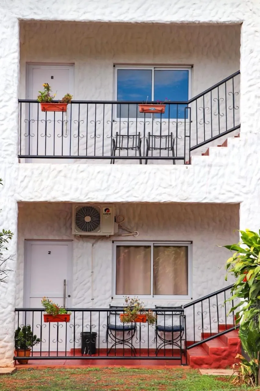 Mediterráneo Suites