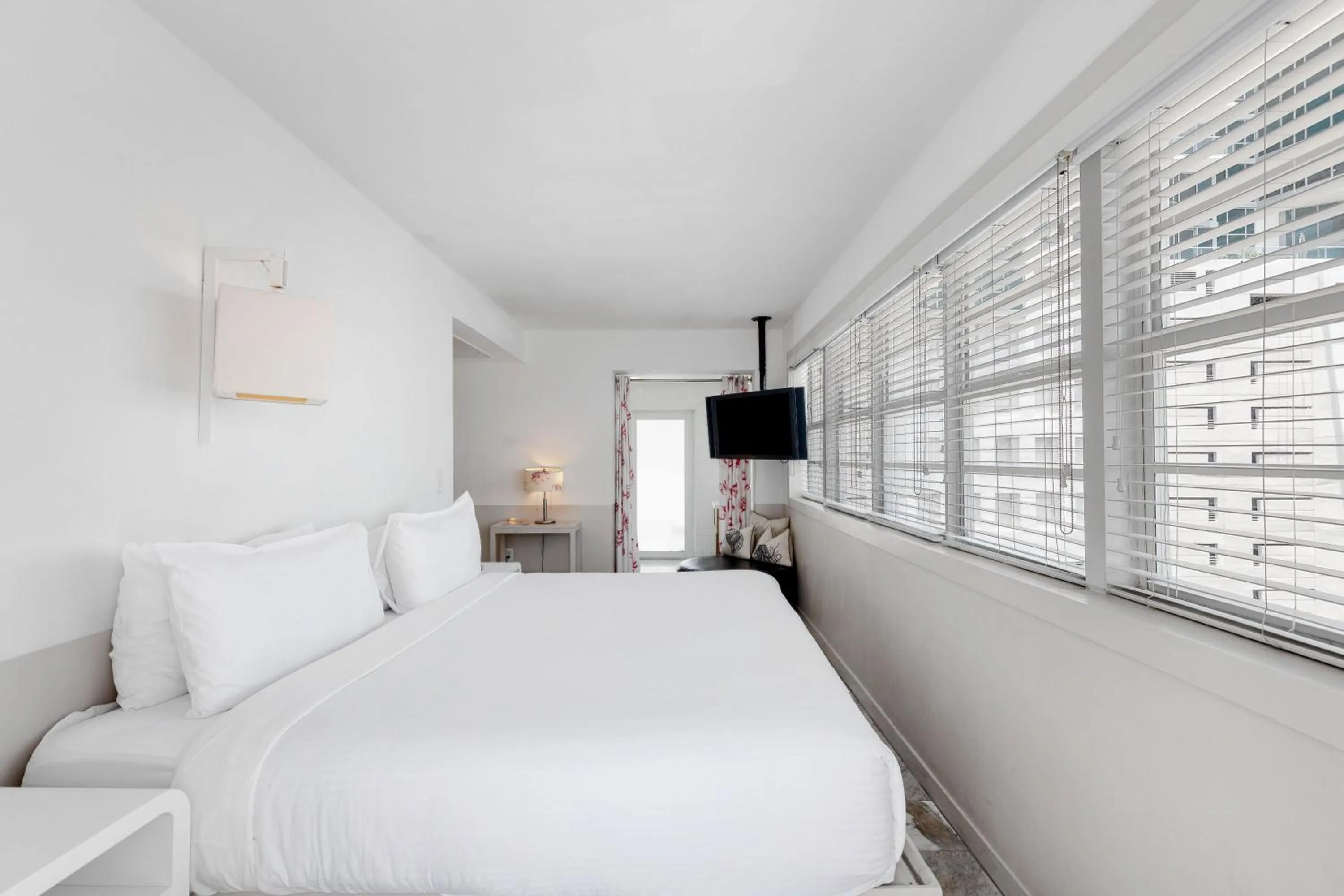 Bed in Townhouse Hotel, BW Signature Collection