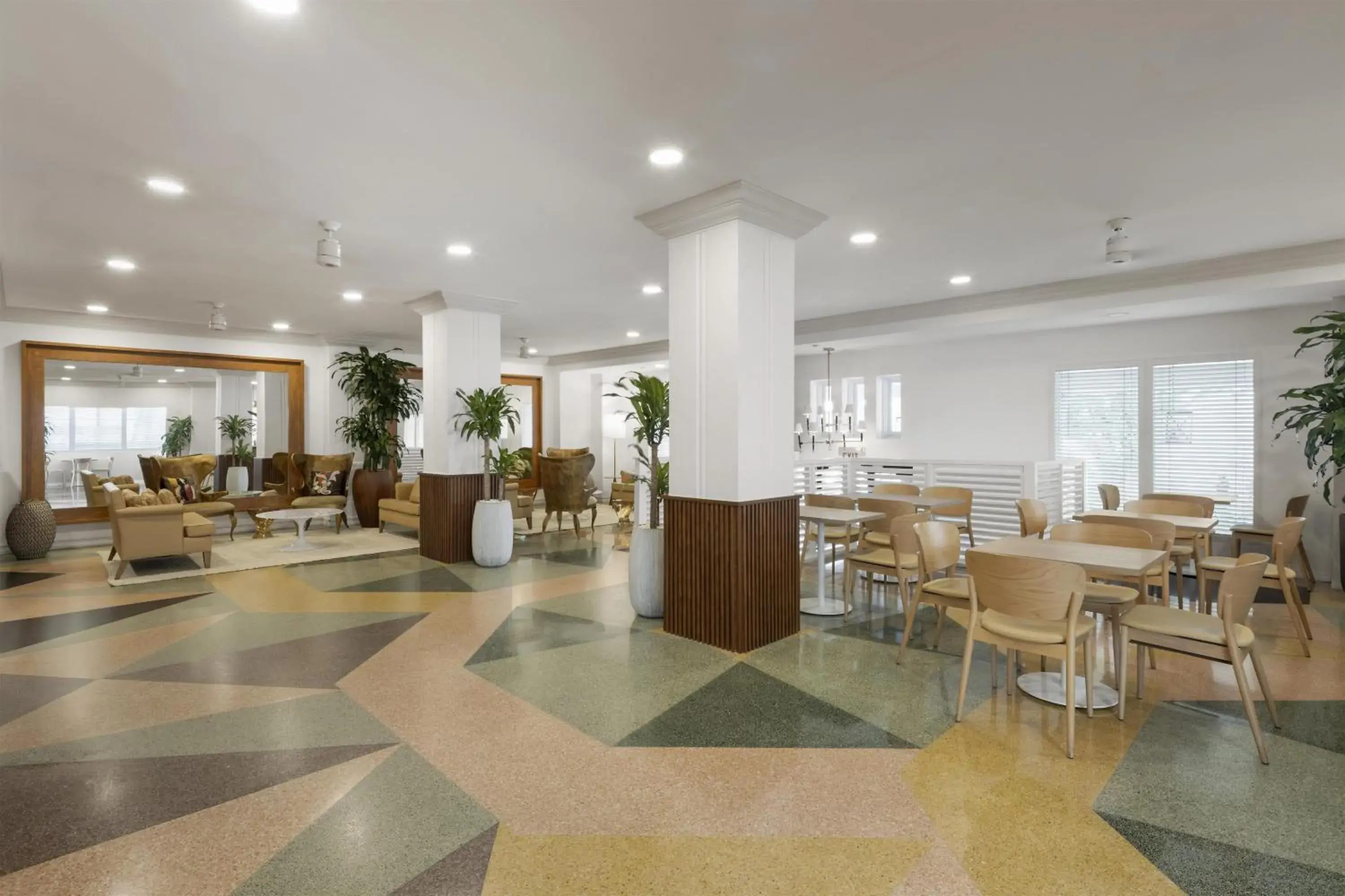 Lobby or reception in Townhouse Hotel, BW Signature Collection Lobby or reception in Townhouse Hotel, BW Signature Collection