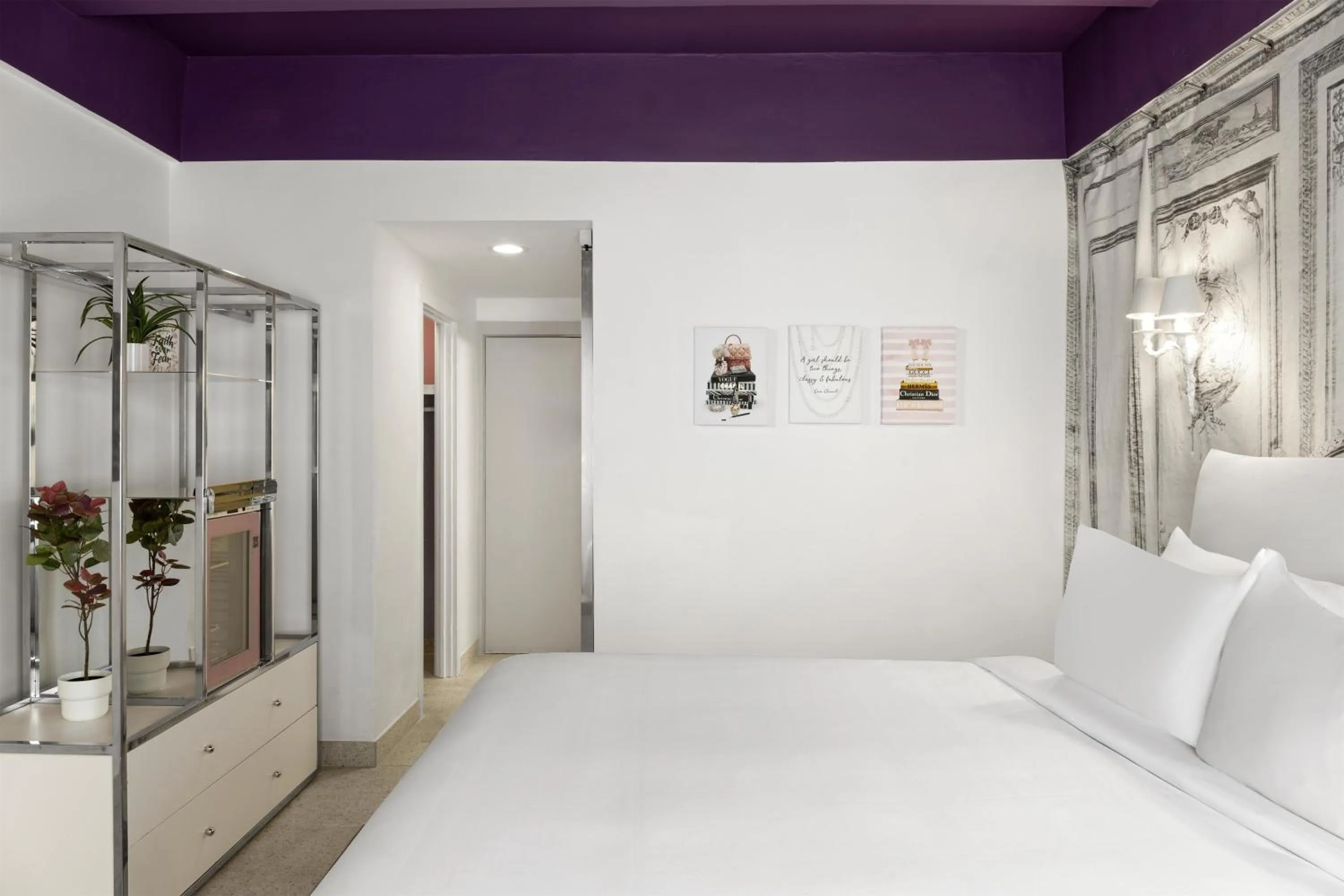 Bedroom, Bed in Townhouse Hotel, BW Signature Collection