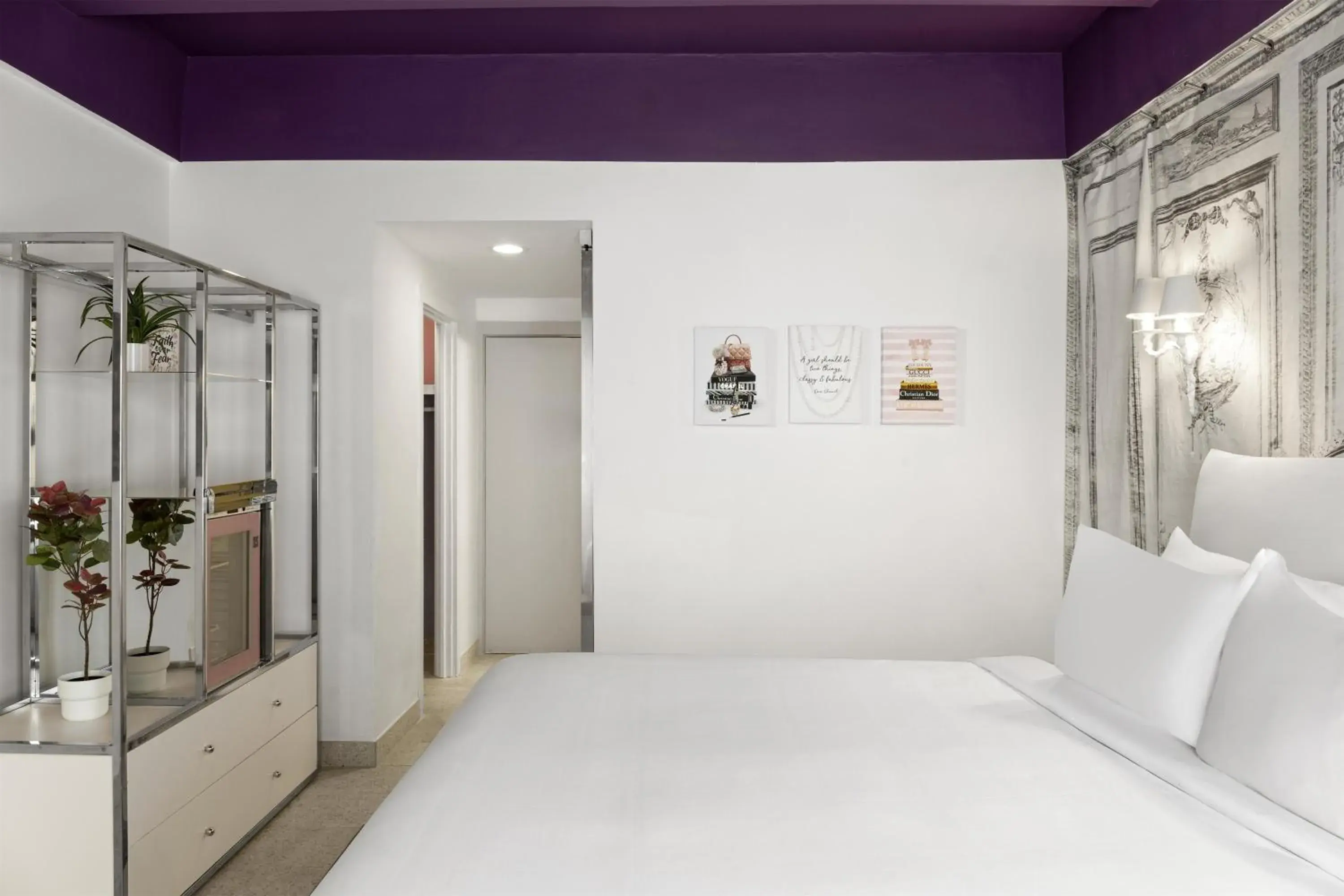 Bedroom, Bed in Townhouse Hotel, BW Signature Collection Bedroom, Bed in Townhouse Hotel, BW Signature Collection