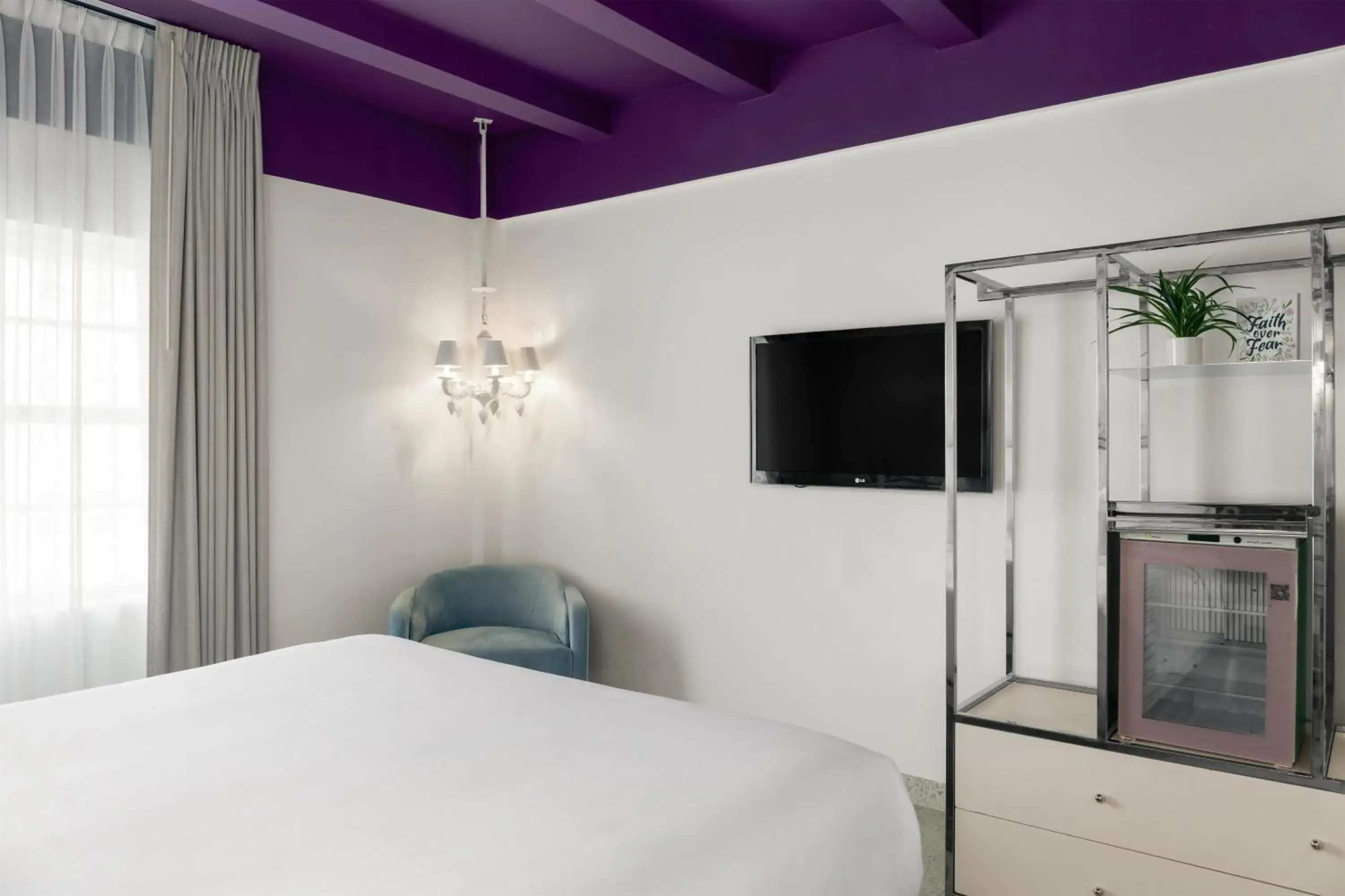 Bedroom, Bed in Townhouse Hotel, BW Signature Collection Bedroom, Bed in Townhouse Hotel, BW Signature Collection