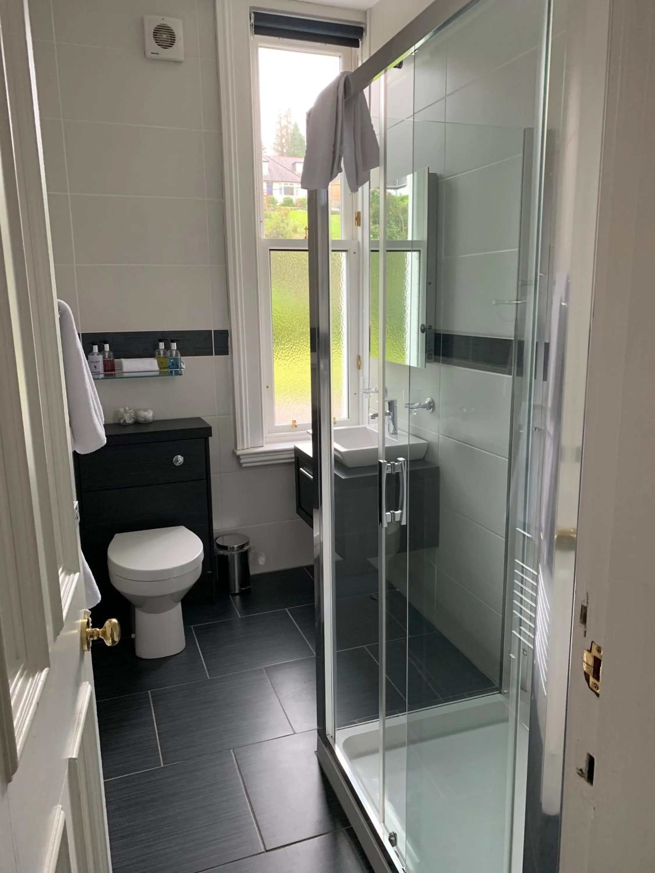 Bathroom in Ashburn House