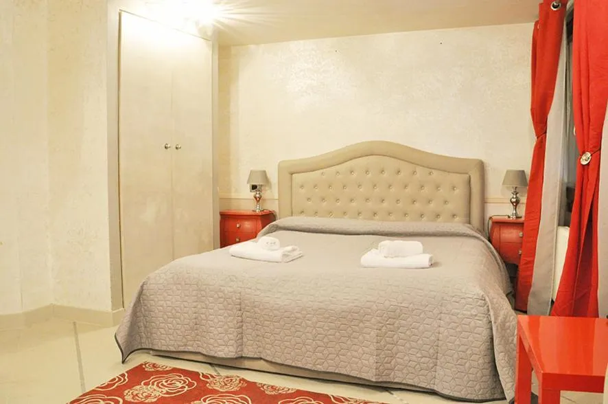 Bed in Venice Dose Suite