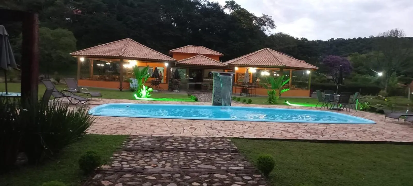 Swimming pool in Aconchego da bocaina