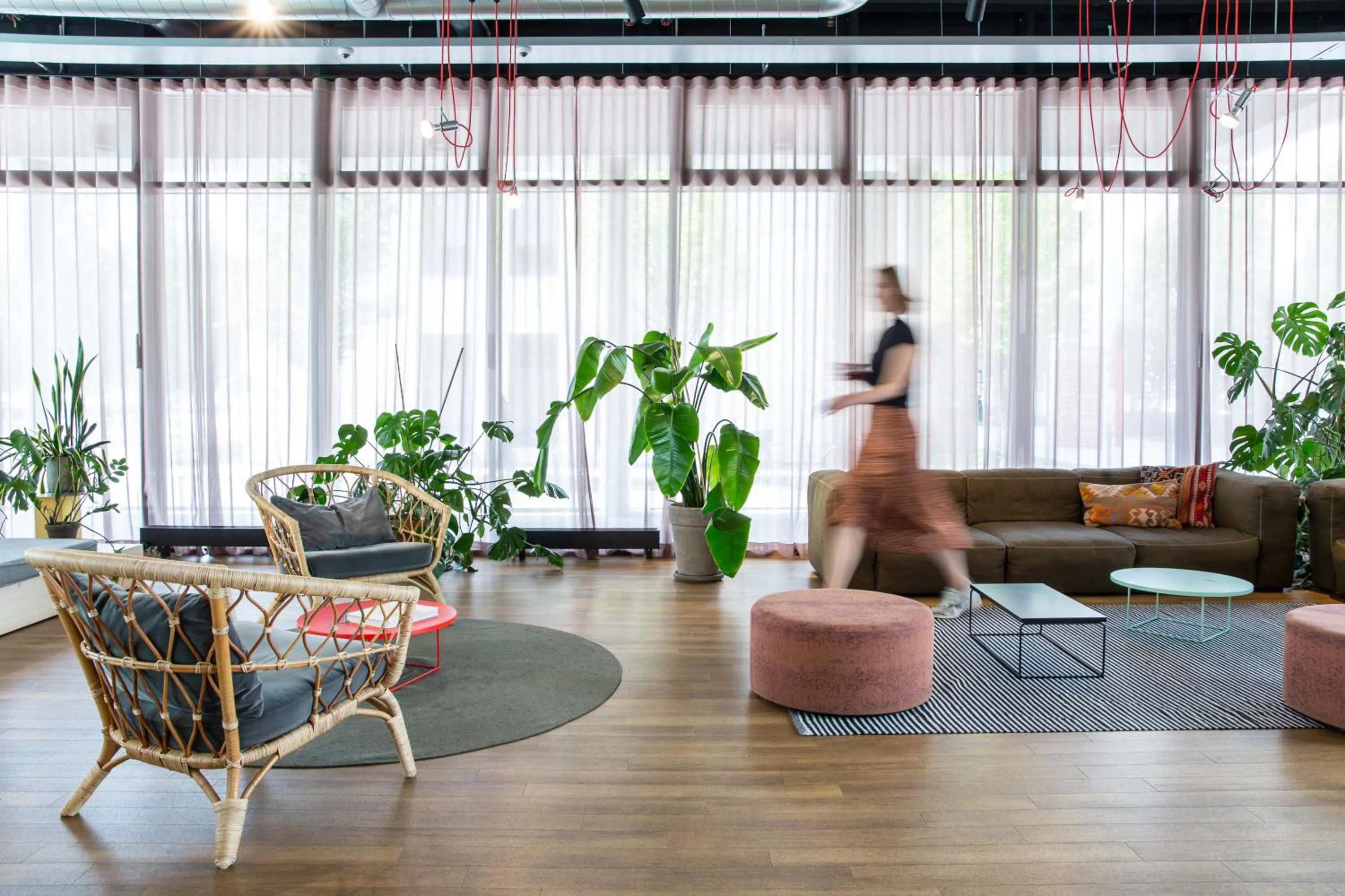 People in STAYERY Bielefeld Hauptbahnhof