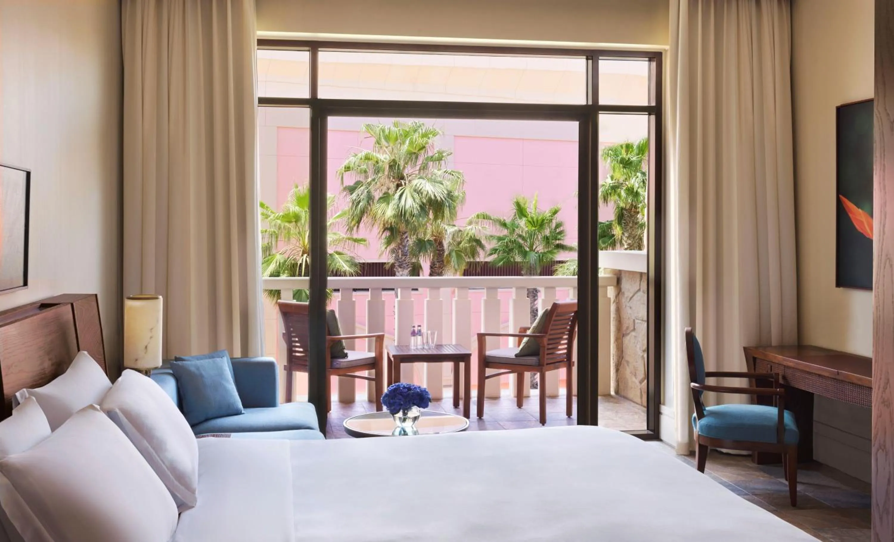 View (from property/room), Bed in Sofitel Dubai The Palm Resort & Spa