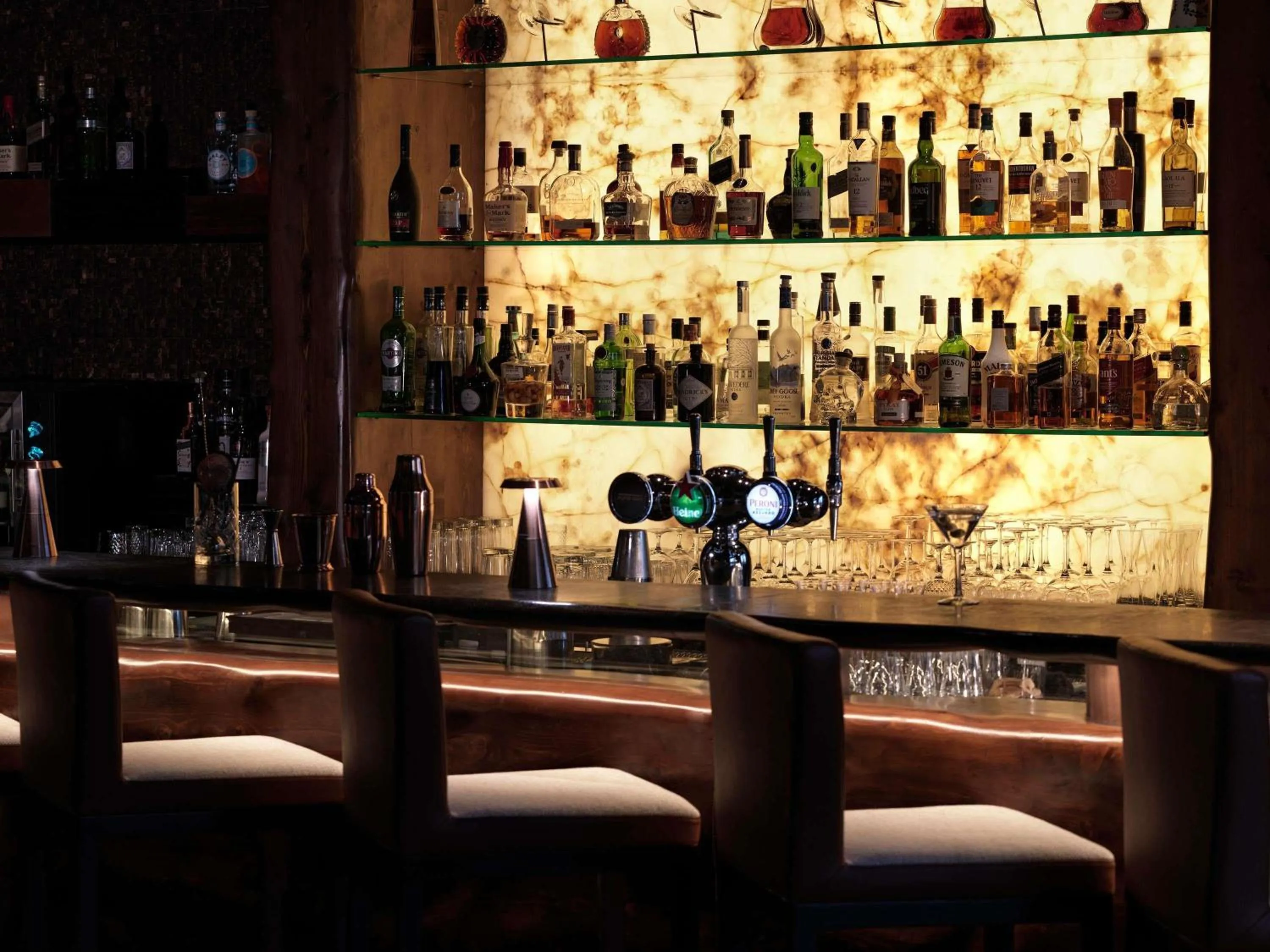 Lounge or bar in Sofitel Dubai The Palm Resort & Spa