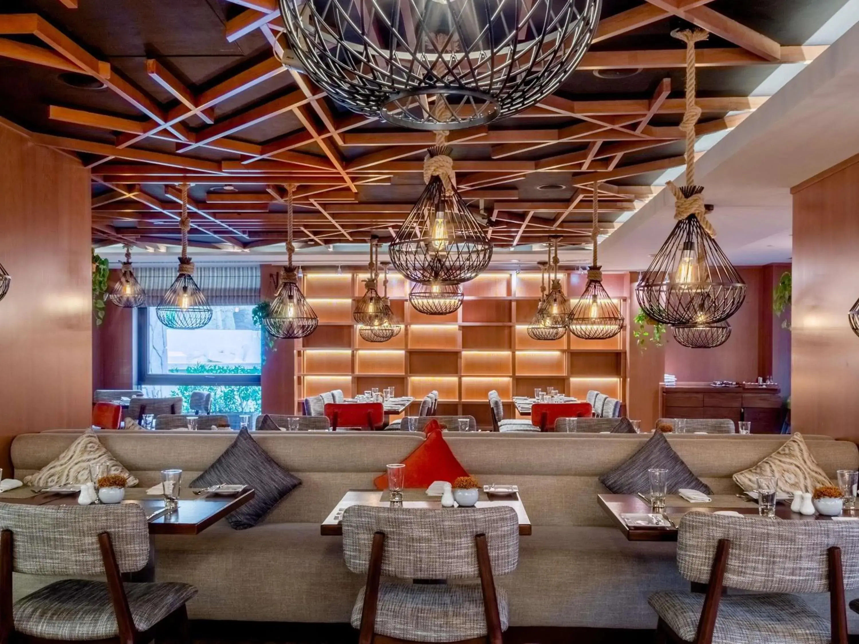 Restaurant/places to eat in Sofitel Dubai The Palm Resort & Spa Restaurant/places to eat in Sofitel Dubai The Palm Resort & Spa