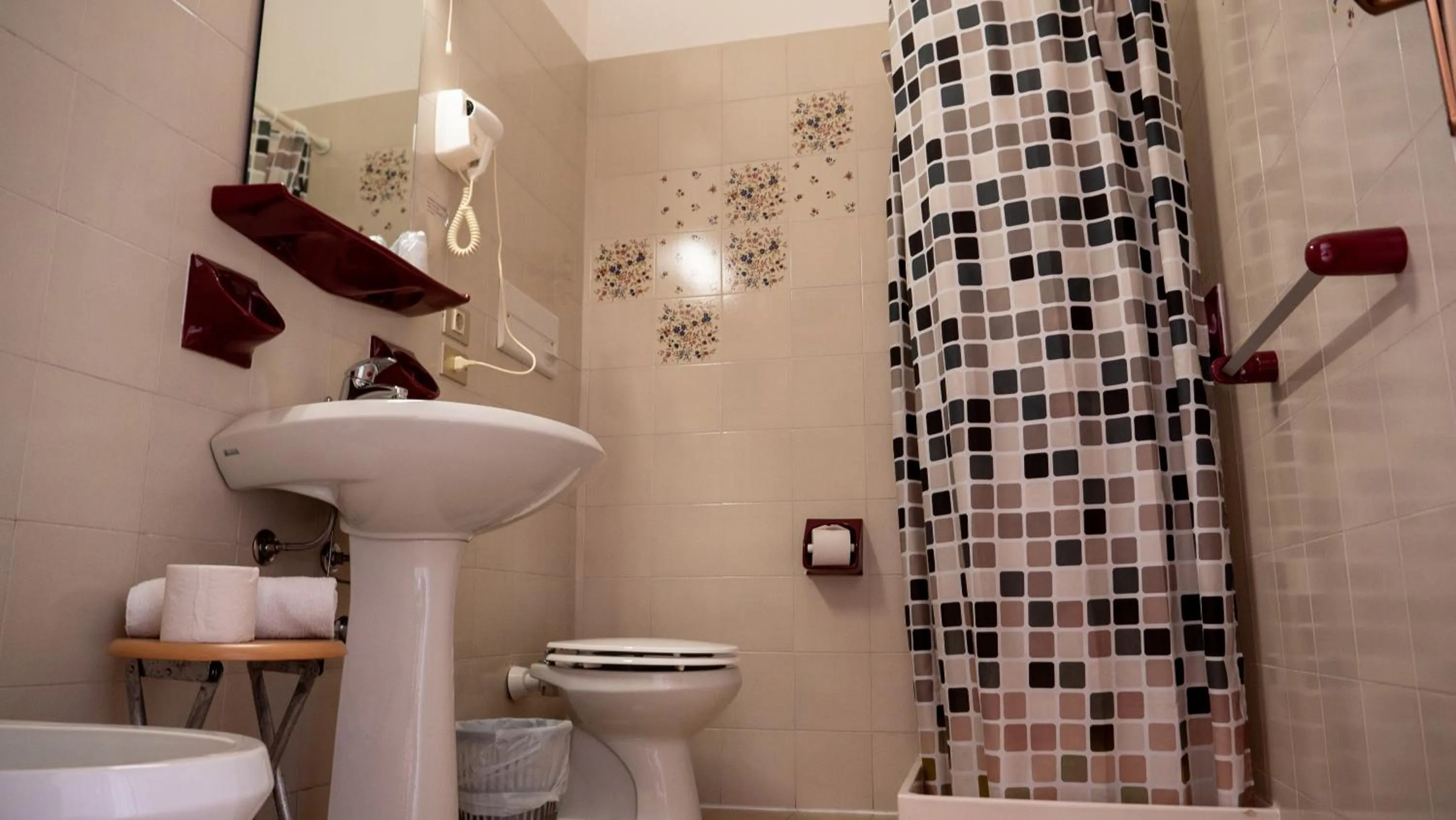 Bathroom in Albergo Tecla