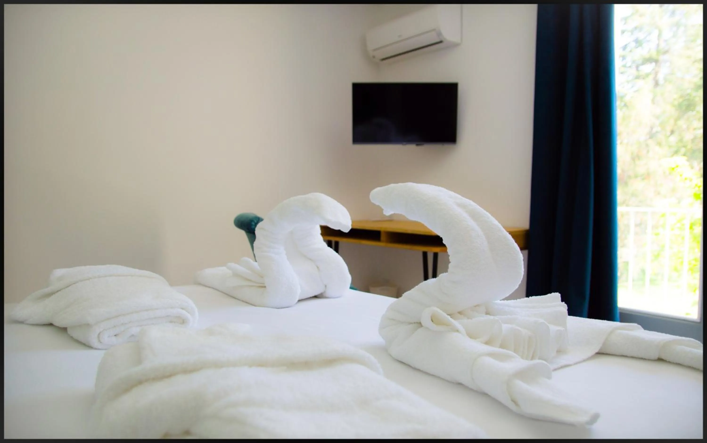 Bed in La Redoniere