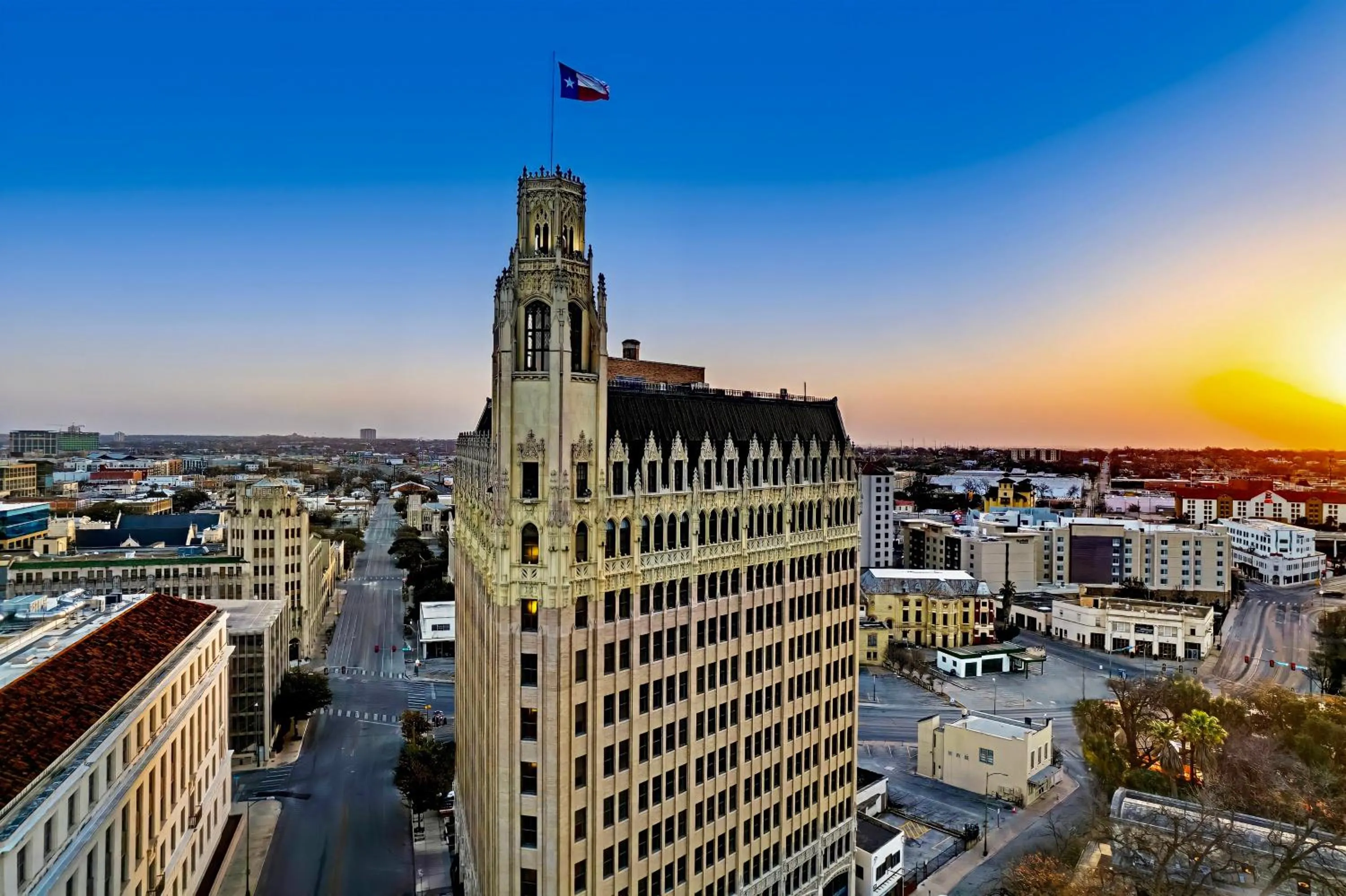 Nearby landmark in The Emily Morgan Hotel - A DoubleTree by Hilton