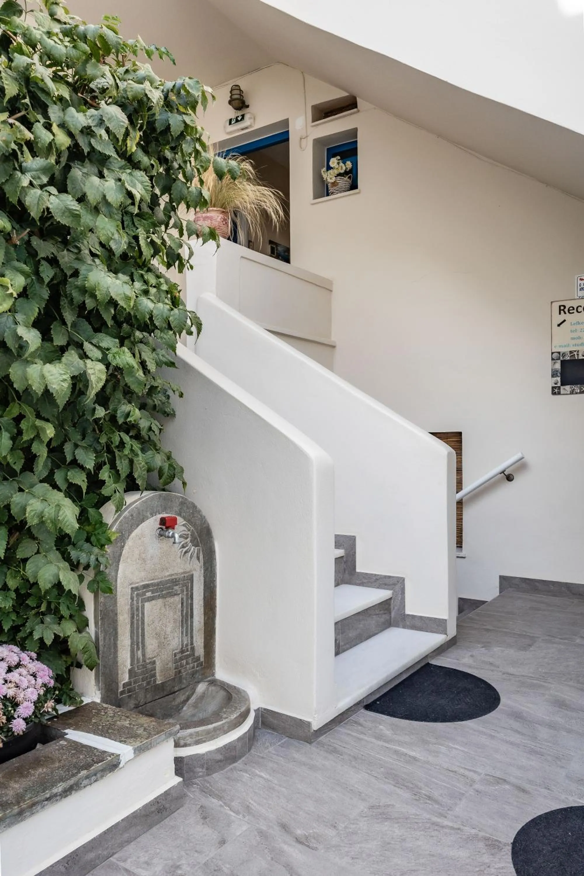 Lefkes Studios