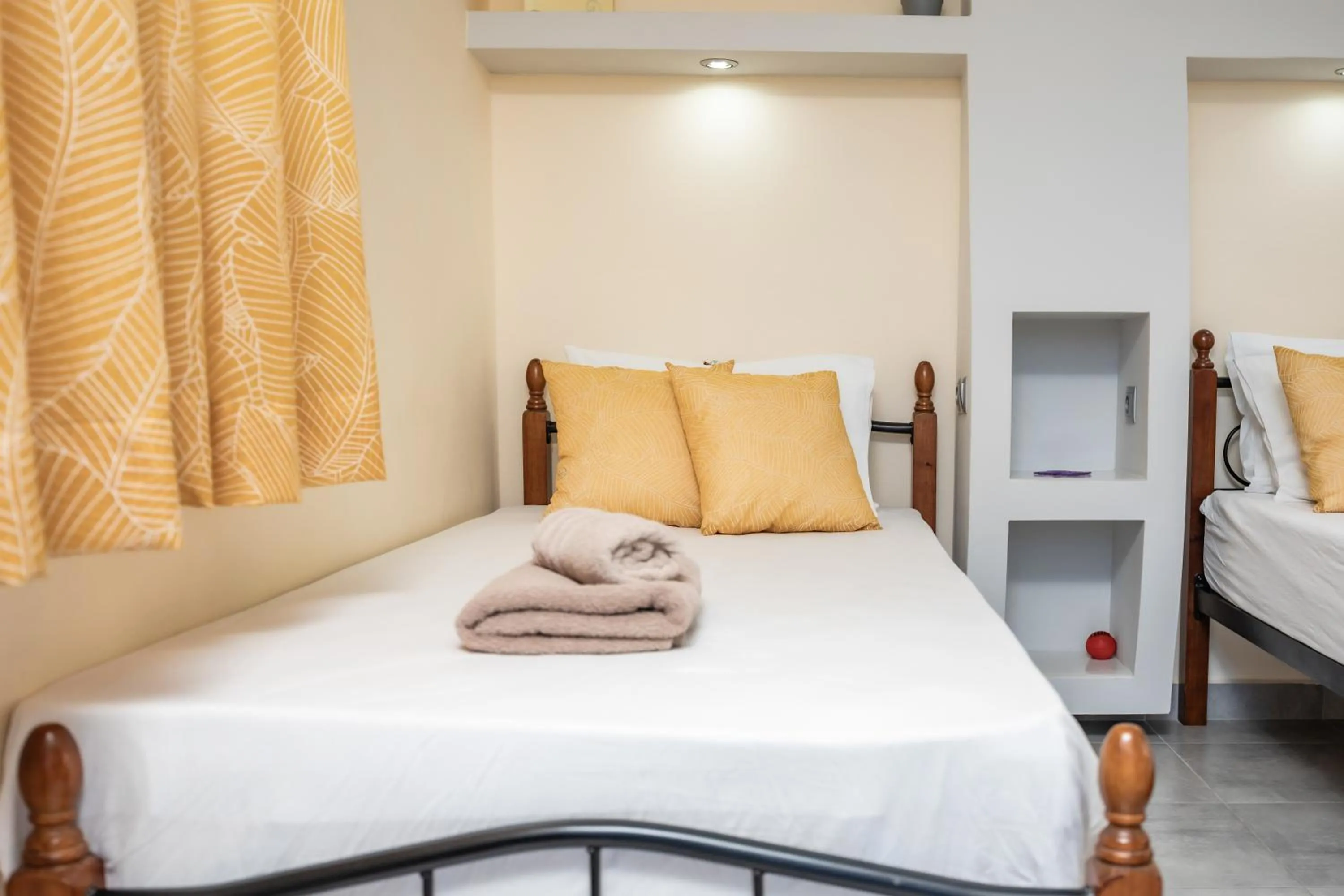 Bed in Lefkes Studios