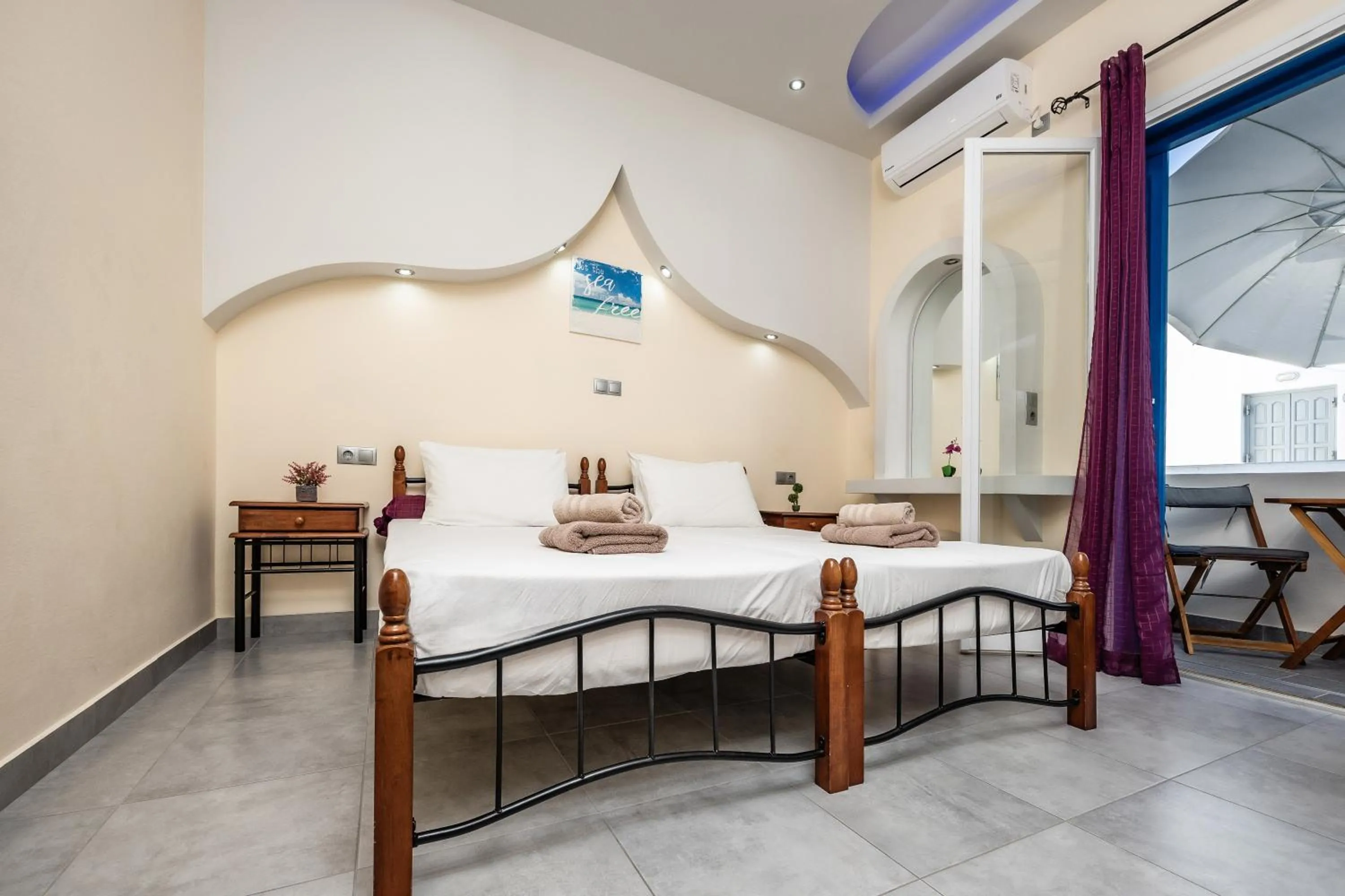Bed in Lefkes Studios