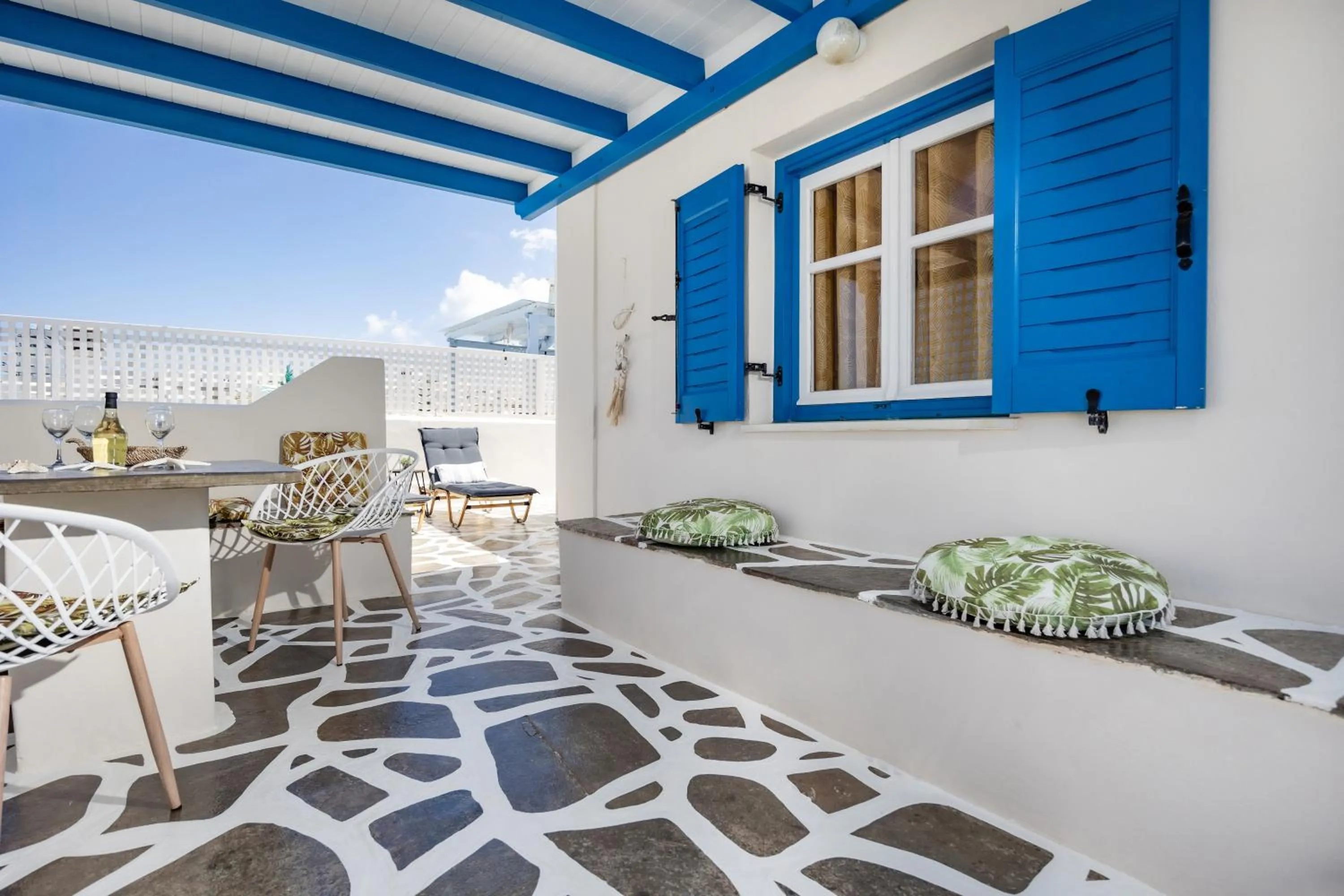 Lefkes Studios