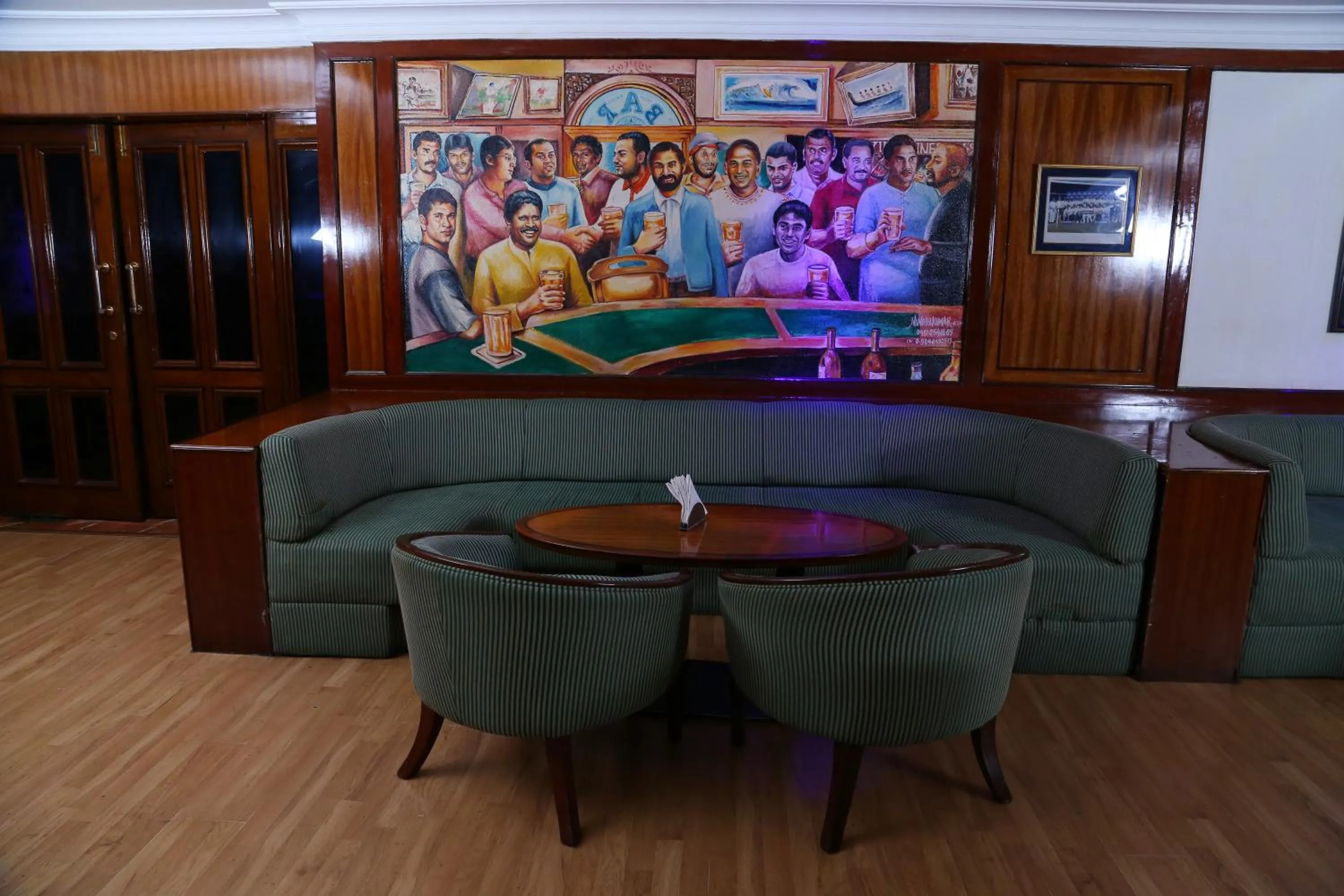 Lounge or bar in Gokulam Park Hotel & Convention Centre