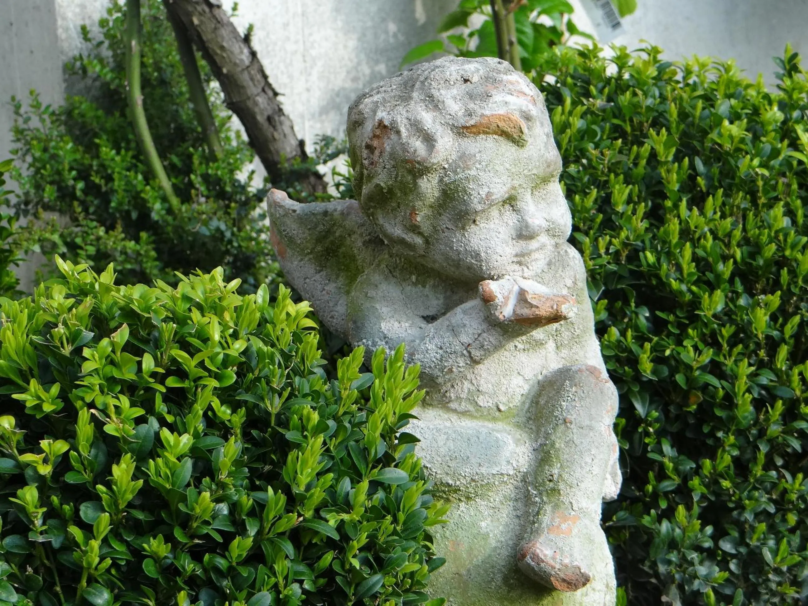 Decorative detail in La Bastide de Barbizon