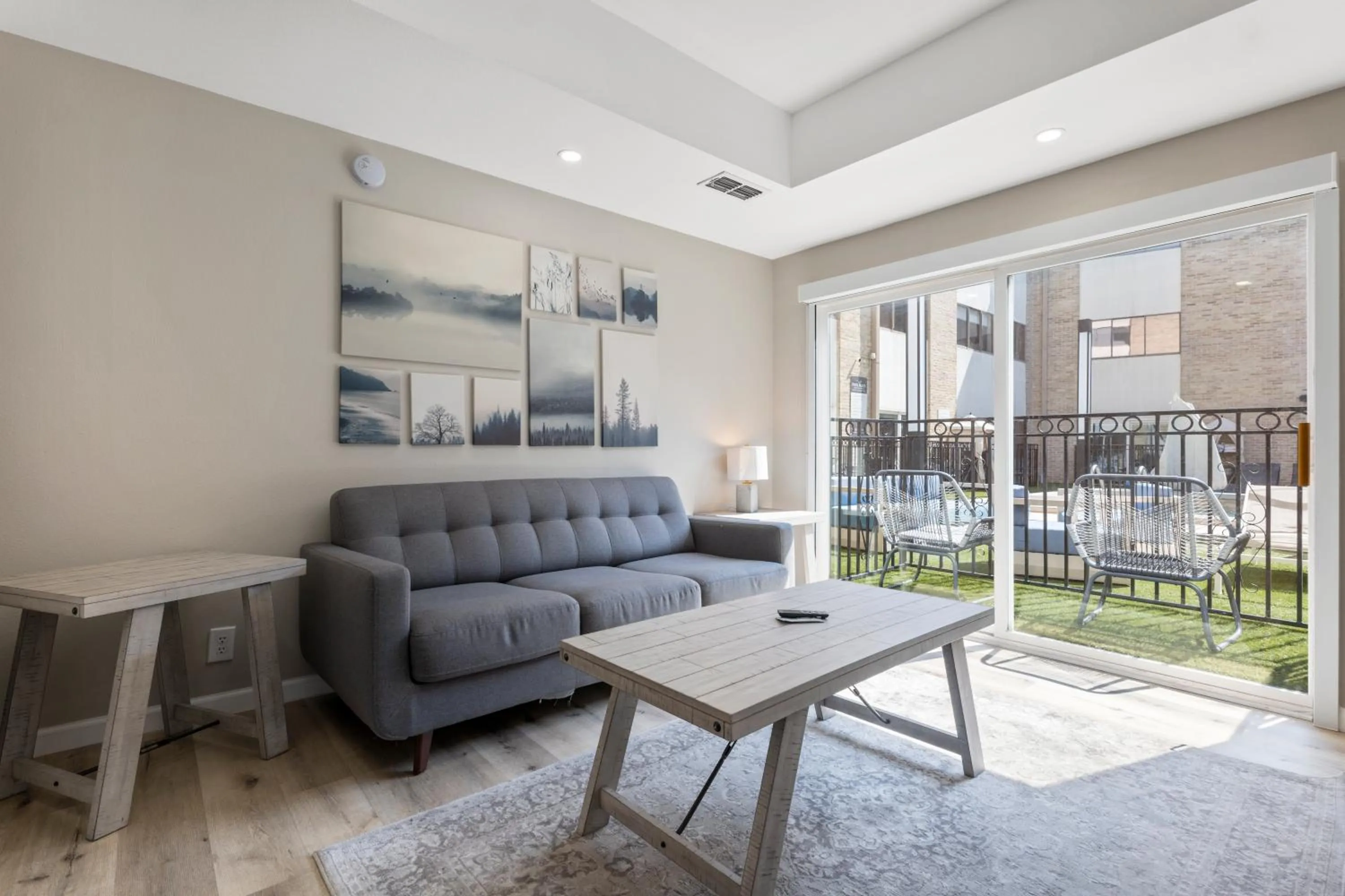 Riverwalk Plaza Hotel